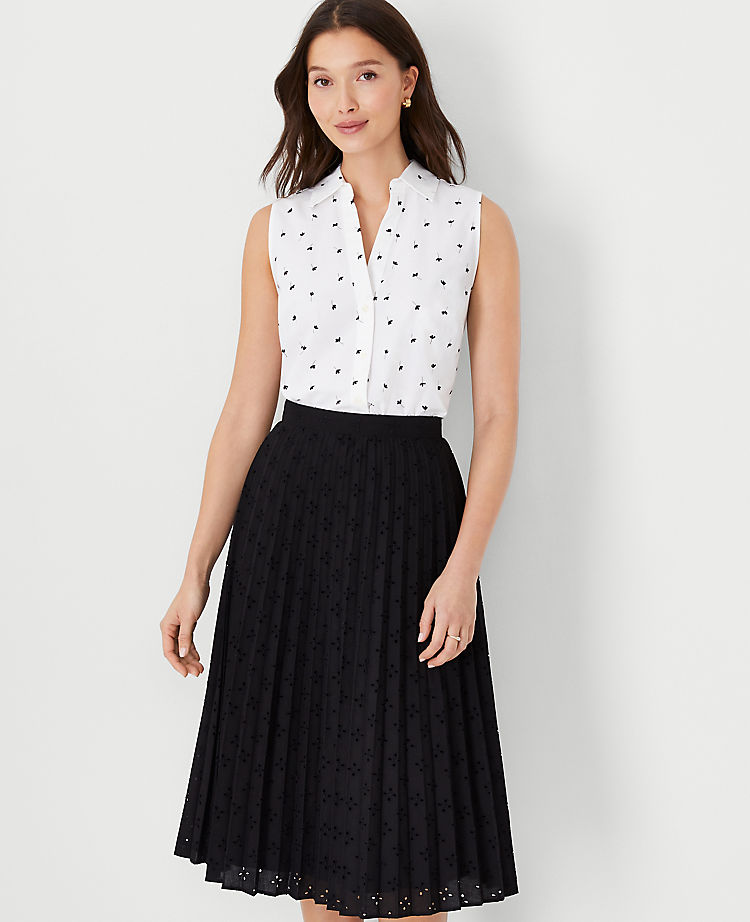 Floral Sleeveless Essential Shirt