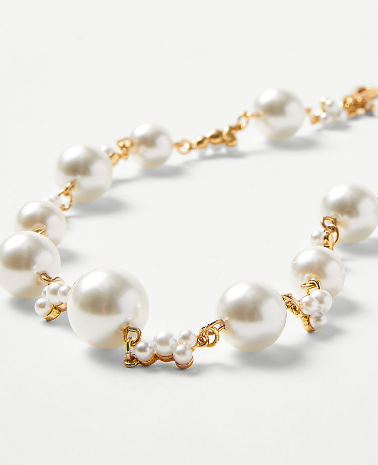 Mixed Pearlized Statement Necklace