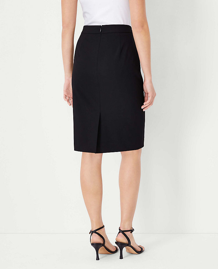 Ann Taylor Outlet |  The Seamed Pencil Skirt in Seasonless Stretch