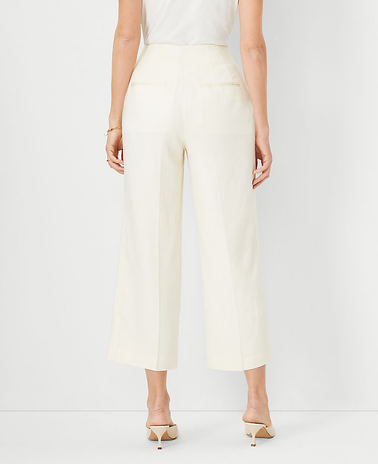 Ann Taylor Outlet |  The Seamed Straight Crop Pant - Curvy Fit
