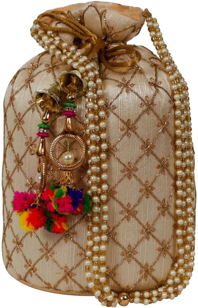 AILTINOWomen Beige Potli