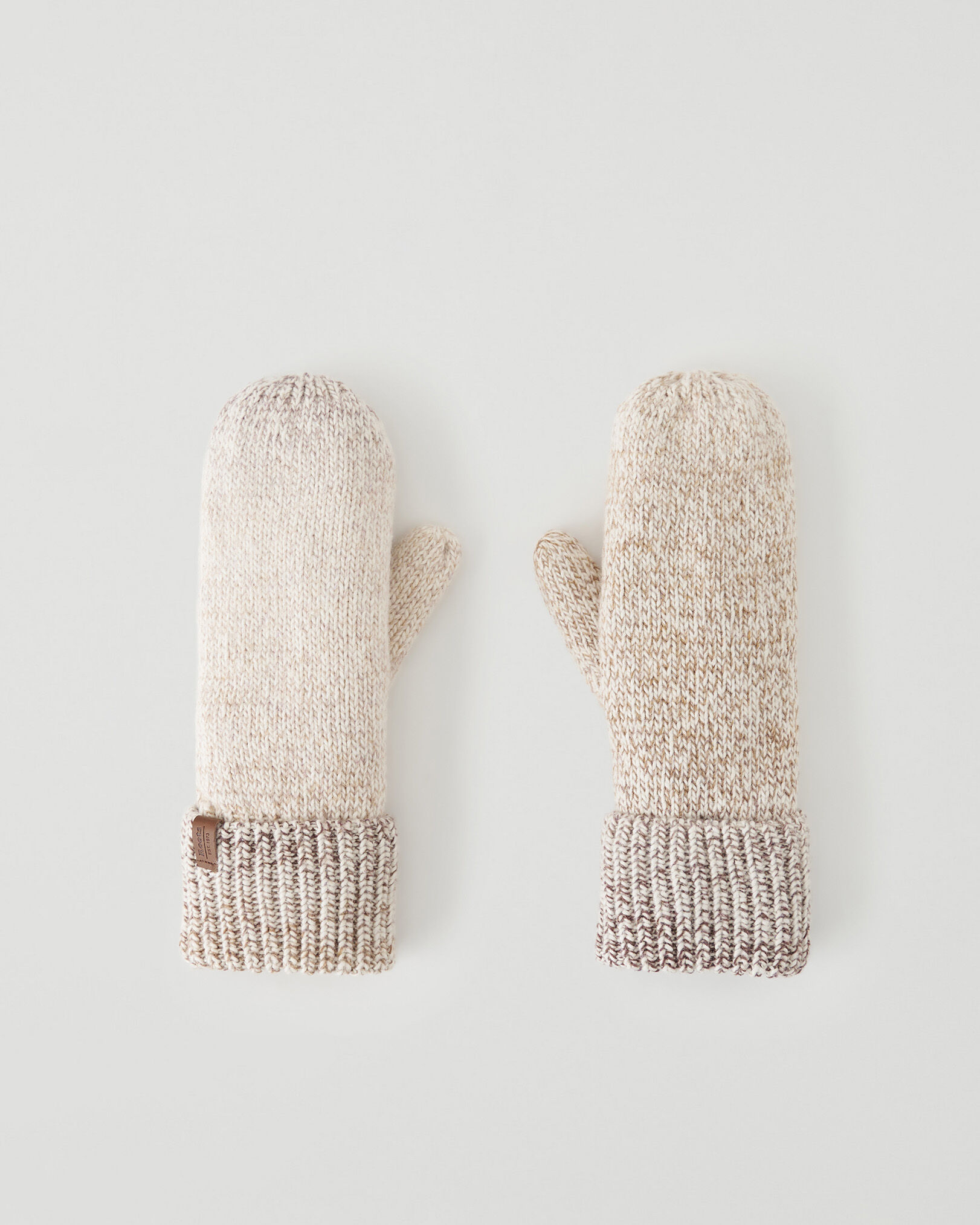 Womens Snowy Fox Ombre Mitten