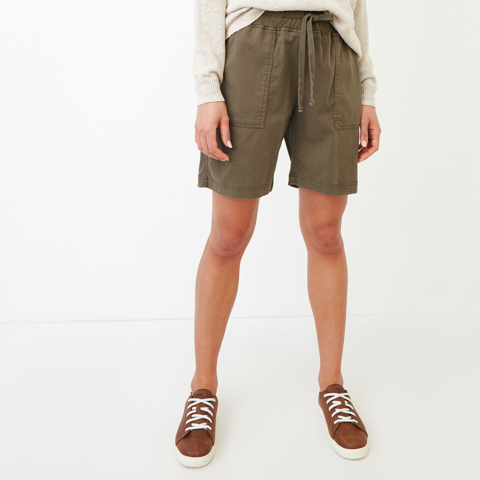 Roots Essential Short