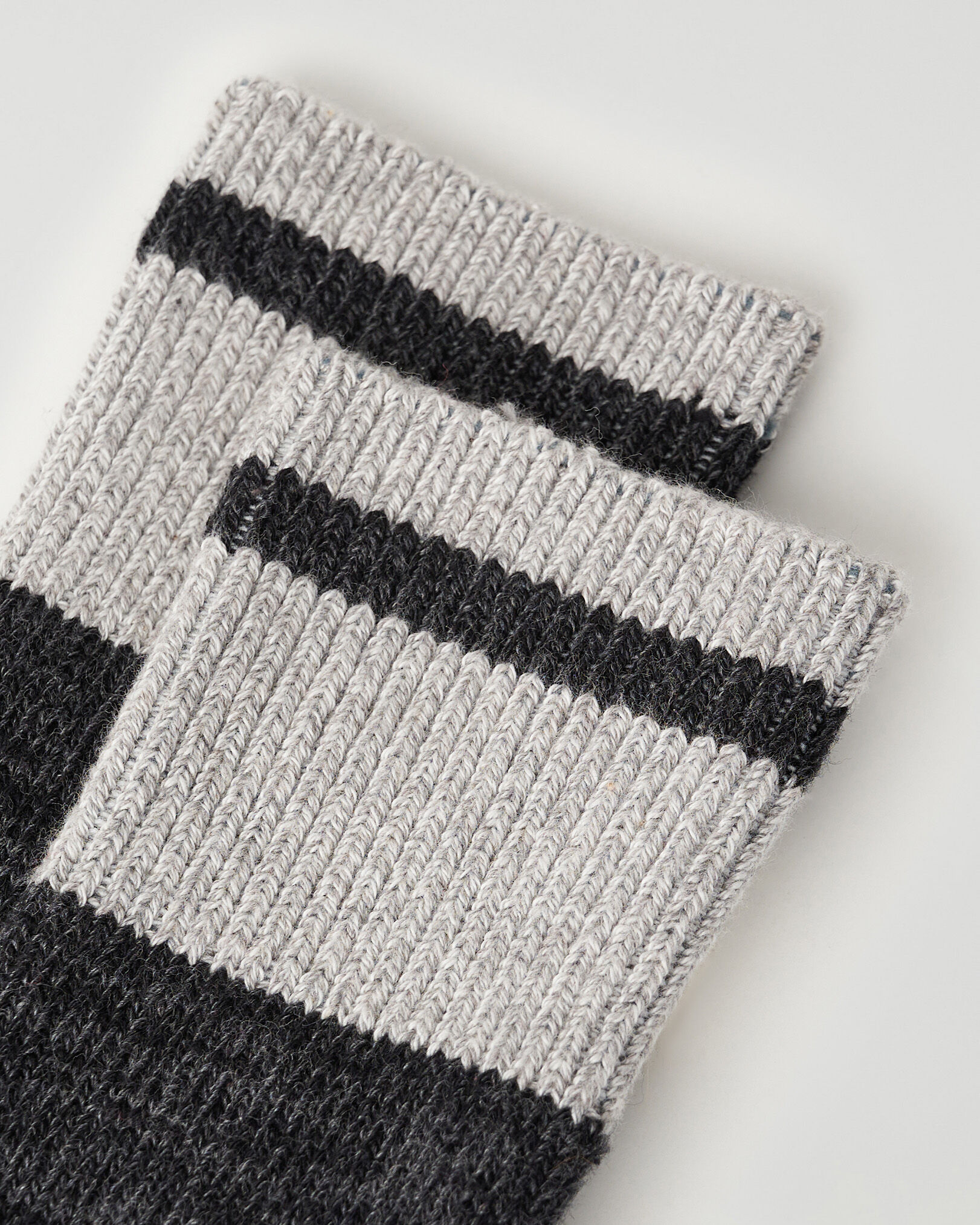 Adult Cotton Cabin Pop Sock 2 Pack