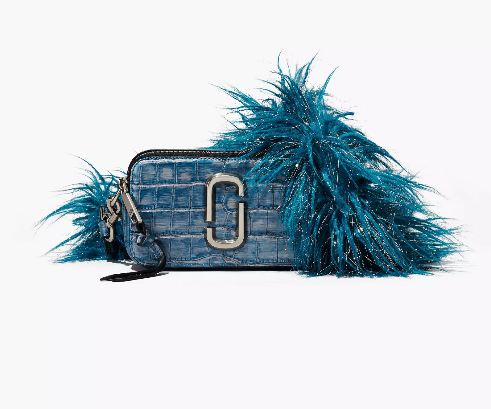 THE CROC-EMBOSSED SNAPSHOT