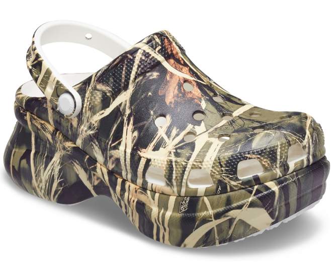 Women's Crocs Classic Bae Realtree® Clog