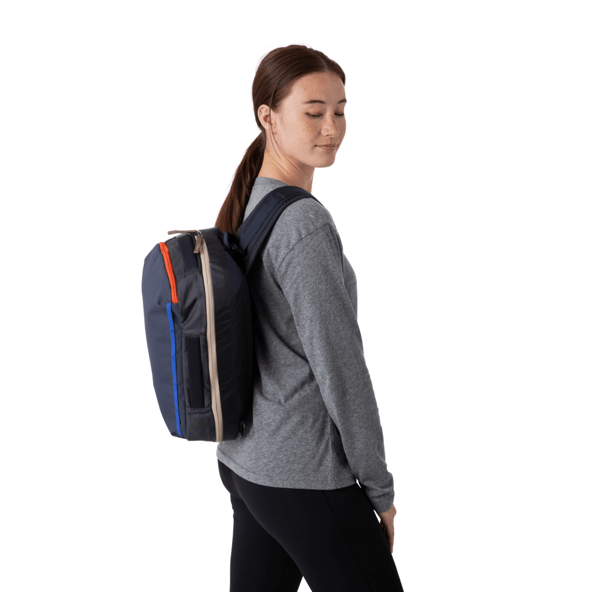 Chasqui 13L Sling - Cada Día