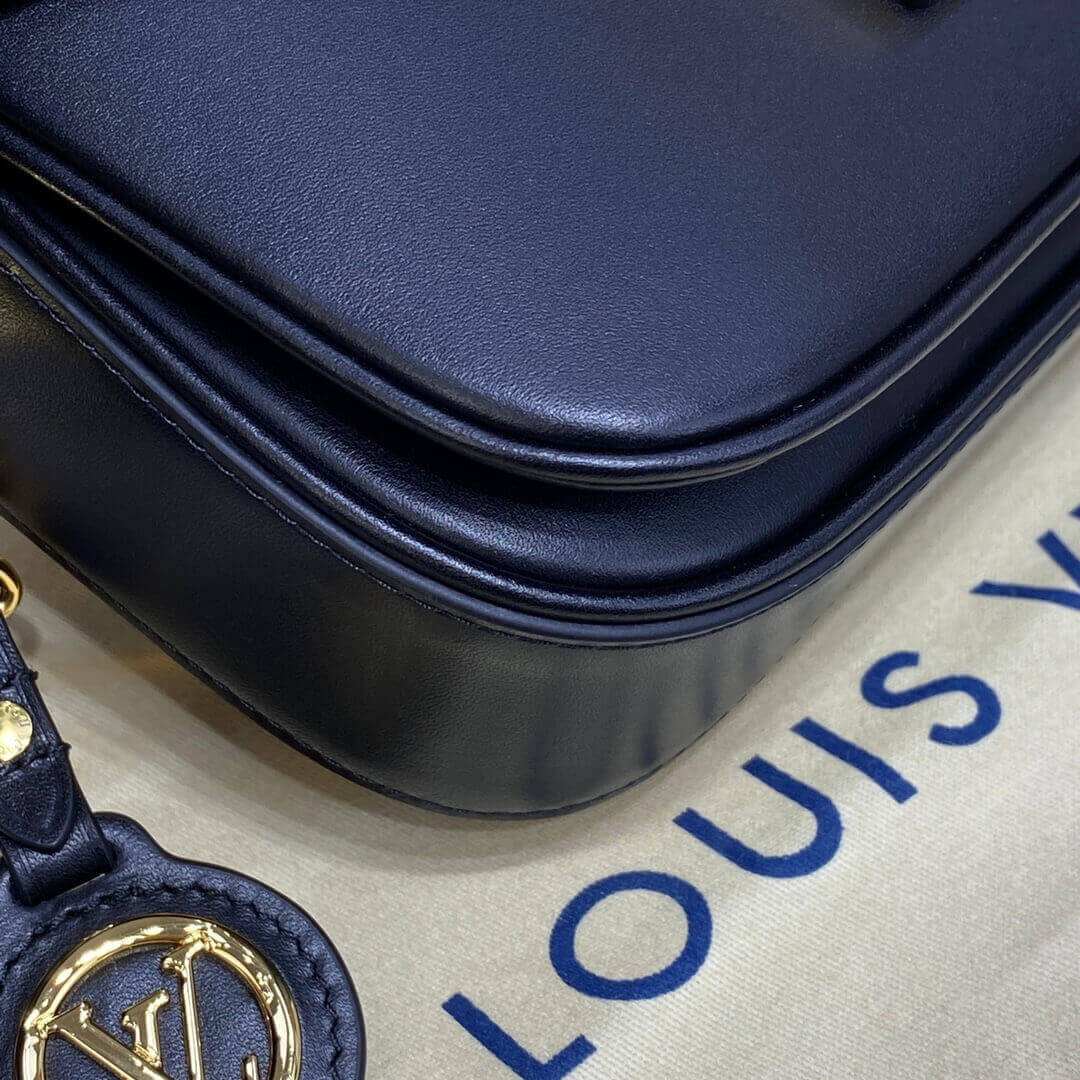 Túi Nữ Louis Vuitton Swing 'Black' M20393 – LUXITY