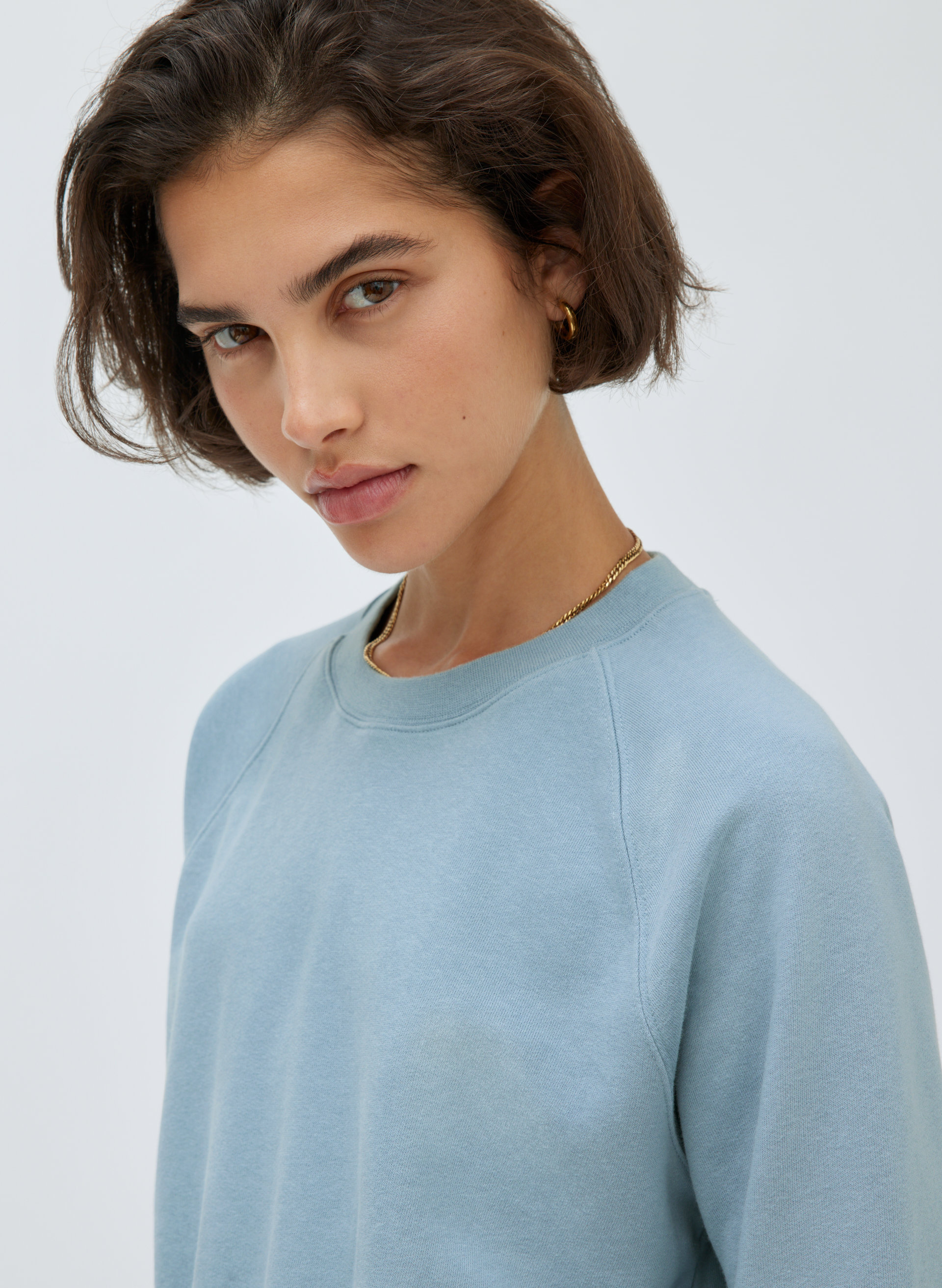 Airy Fleece Perfect Raglan Sweatshirt