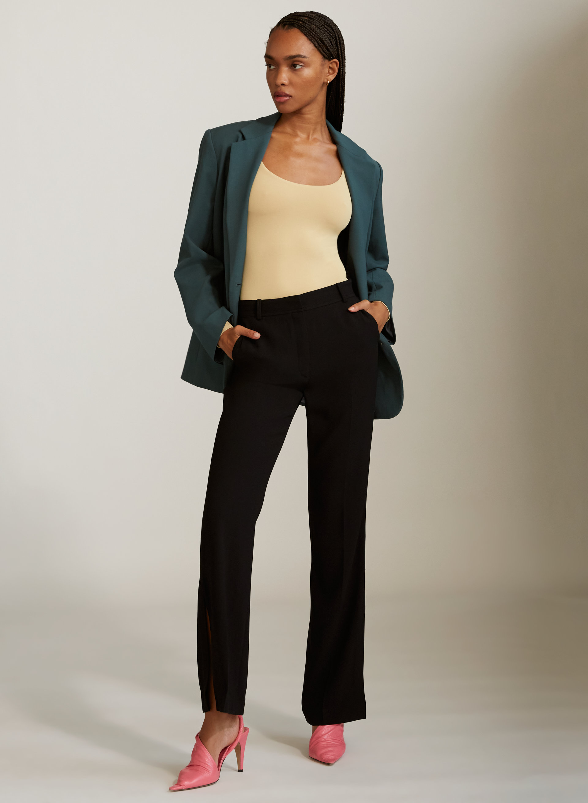 Contour Scoopneck Longsleeve Bodysuit