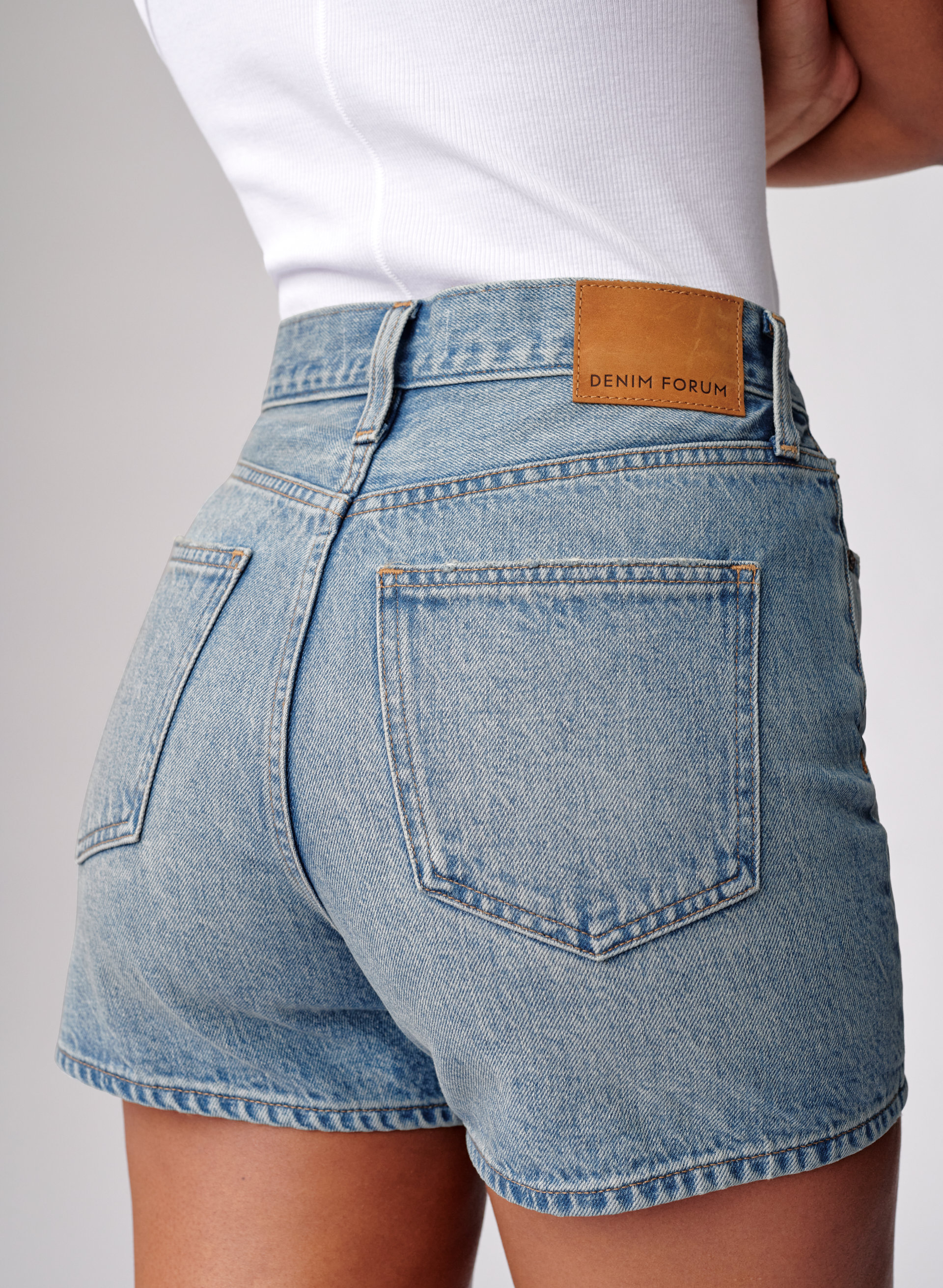 The Joni Loose Short