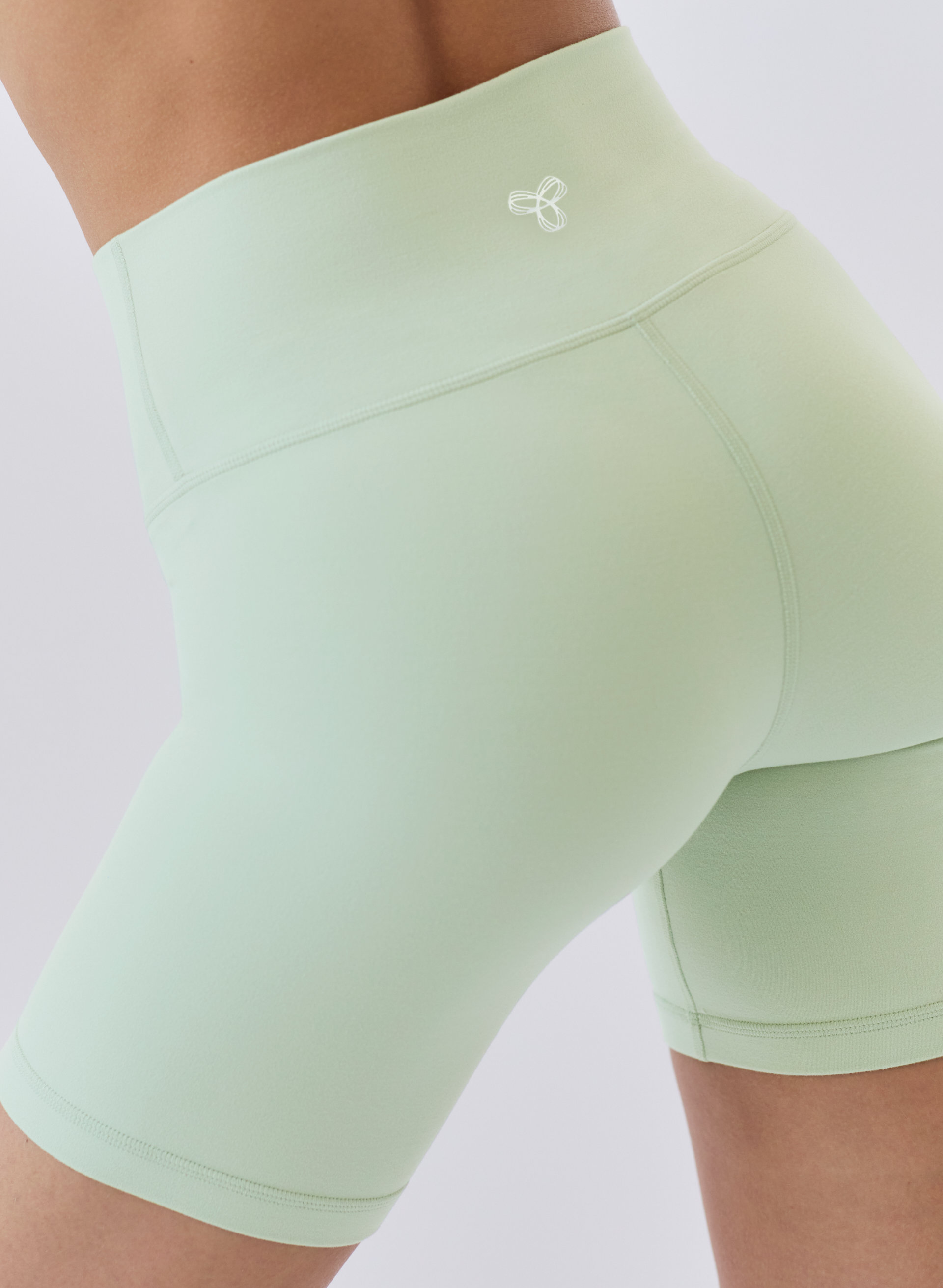 Tnabutter™ Atmosphere Hi-Rise 7" Short