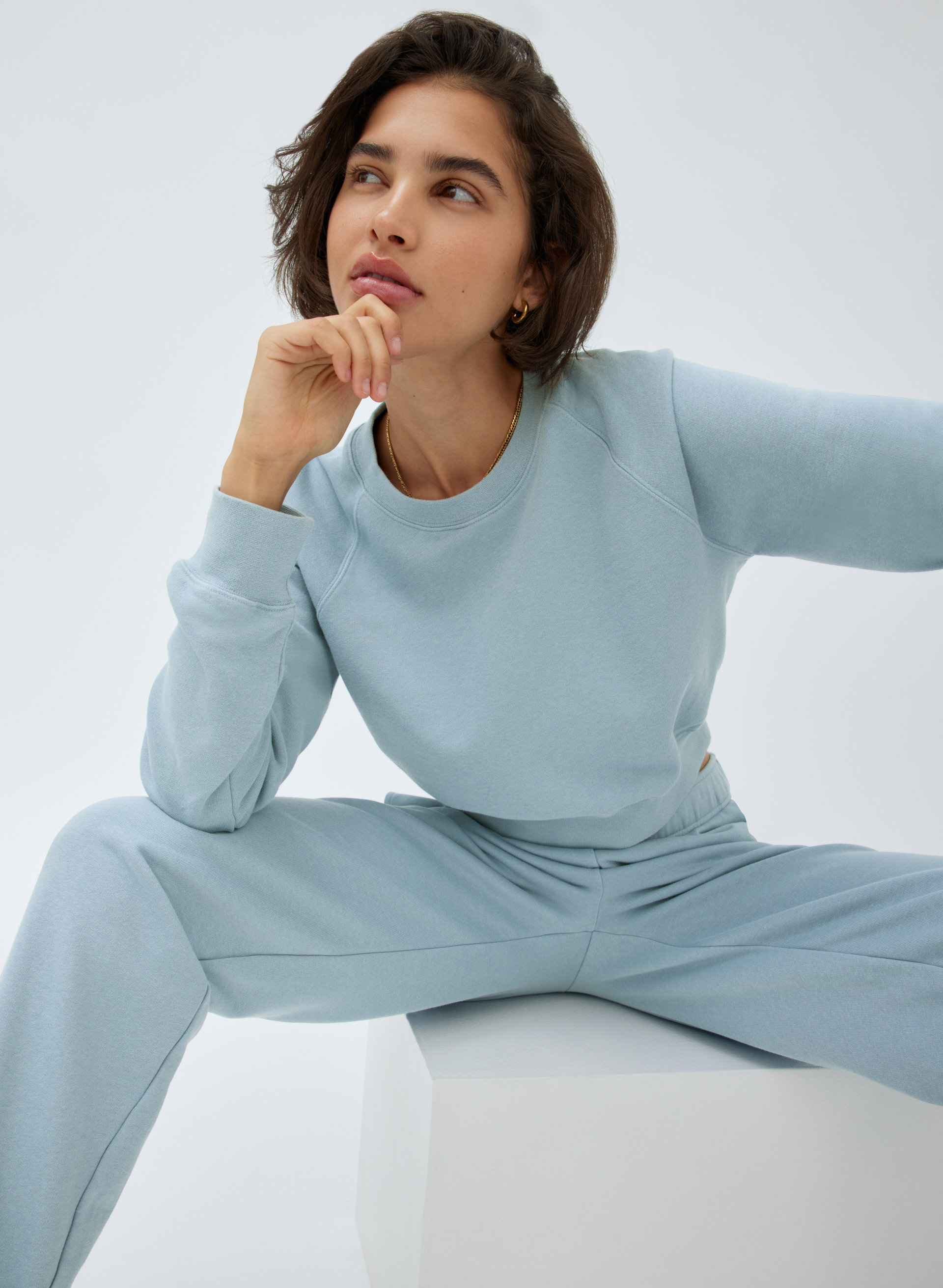 Airy Fleece Perfect Raglan Sweatshirt