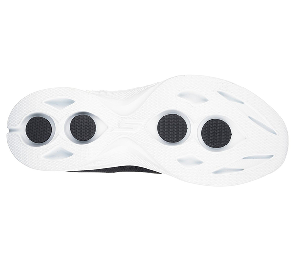 Skechers Women GOwalk 4 - Brisk Black/White