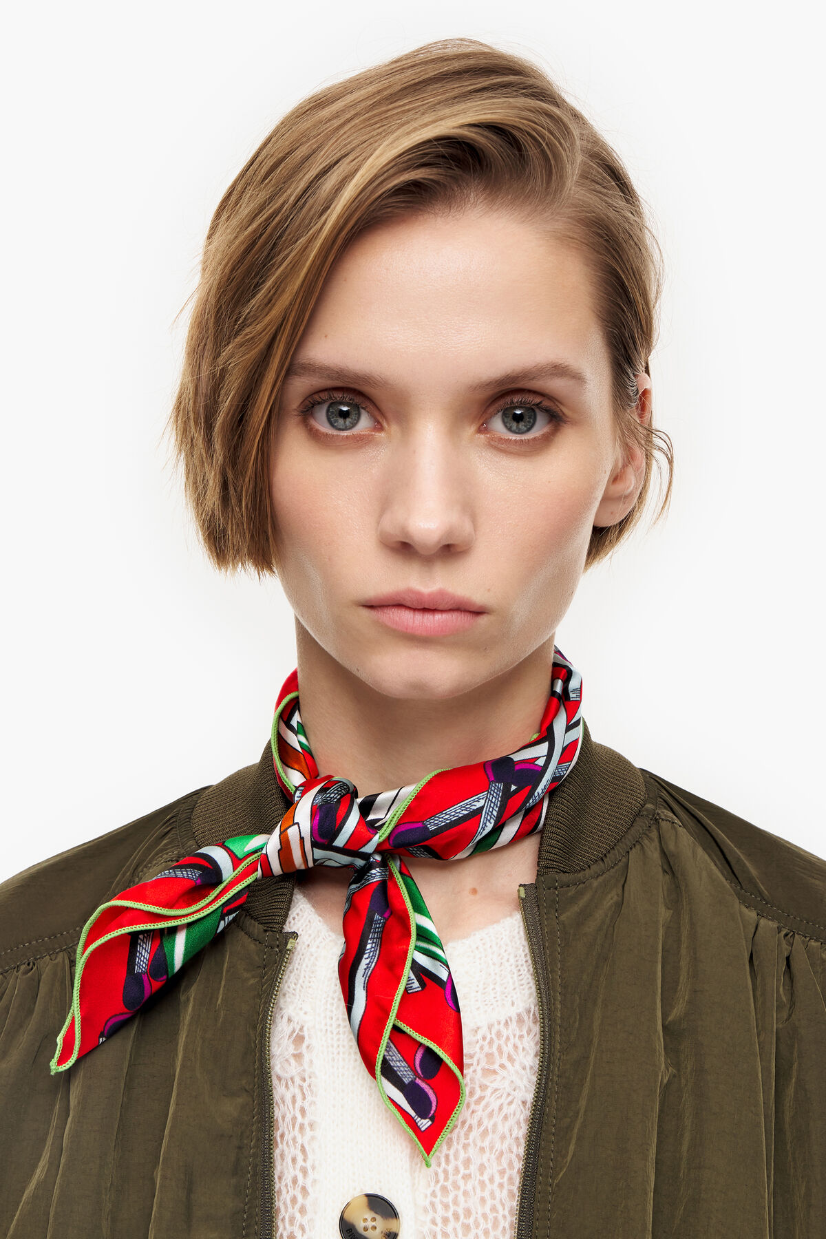 Pañuelo seda bolígrafos rojo