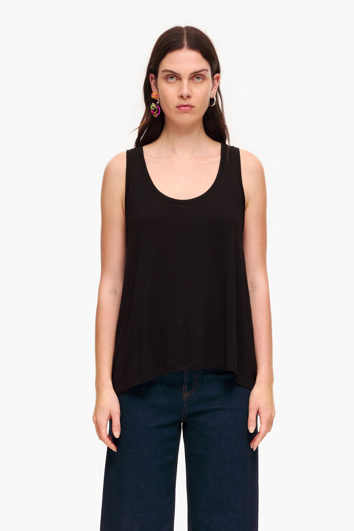 Camiseta fluida evasé negra