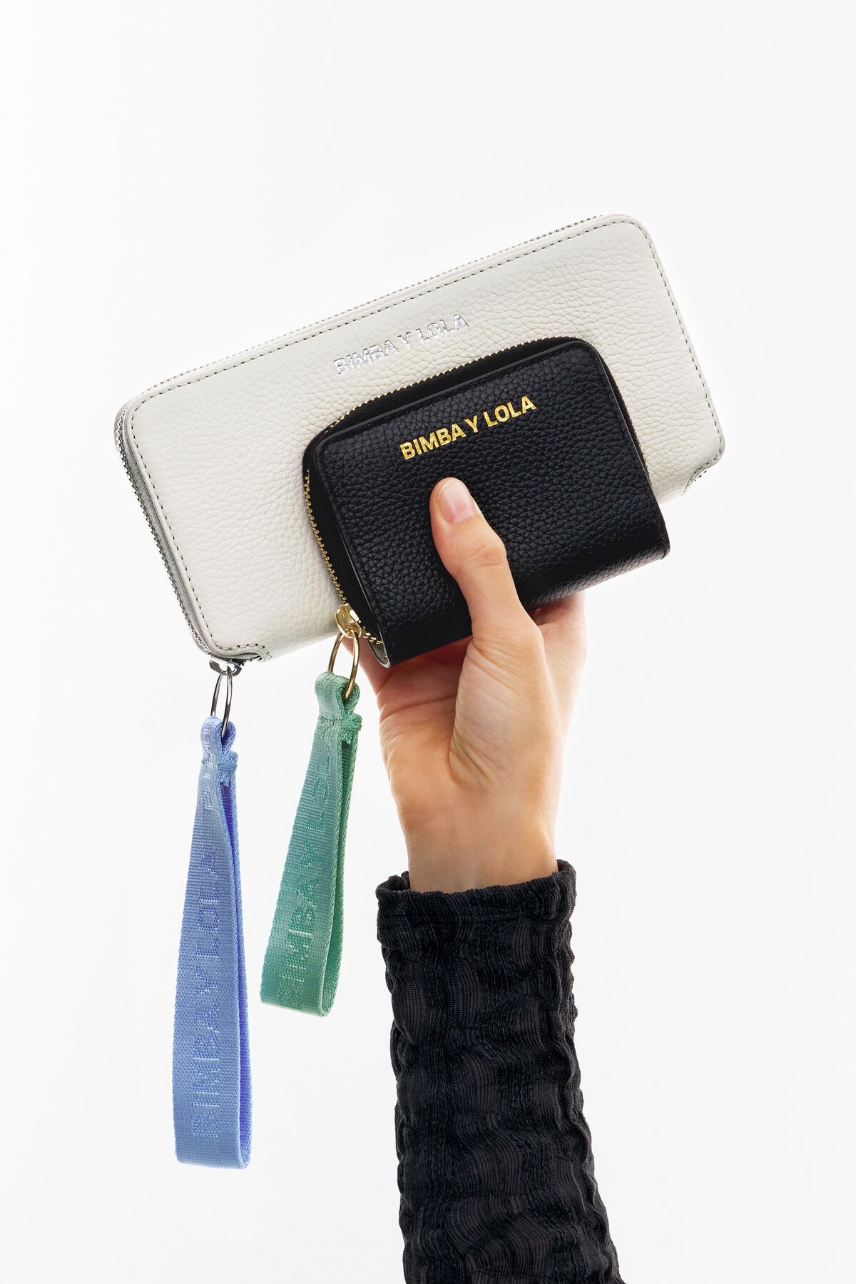 Cartera solapa piel negra