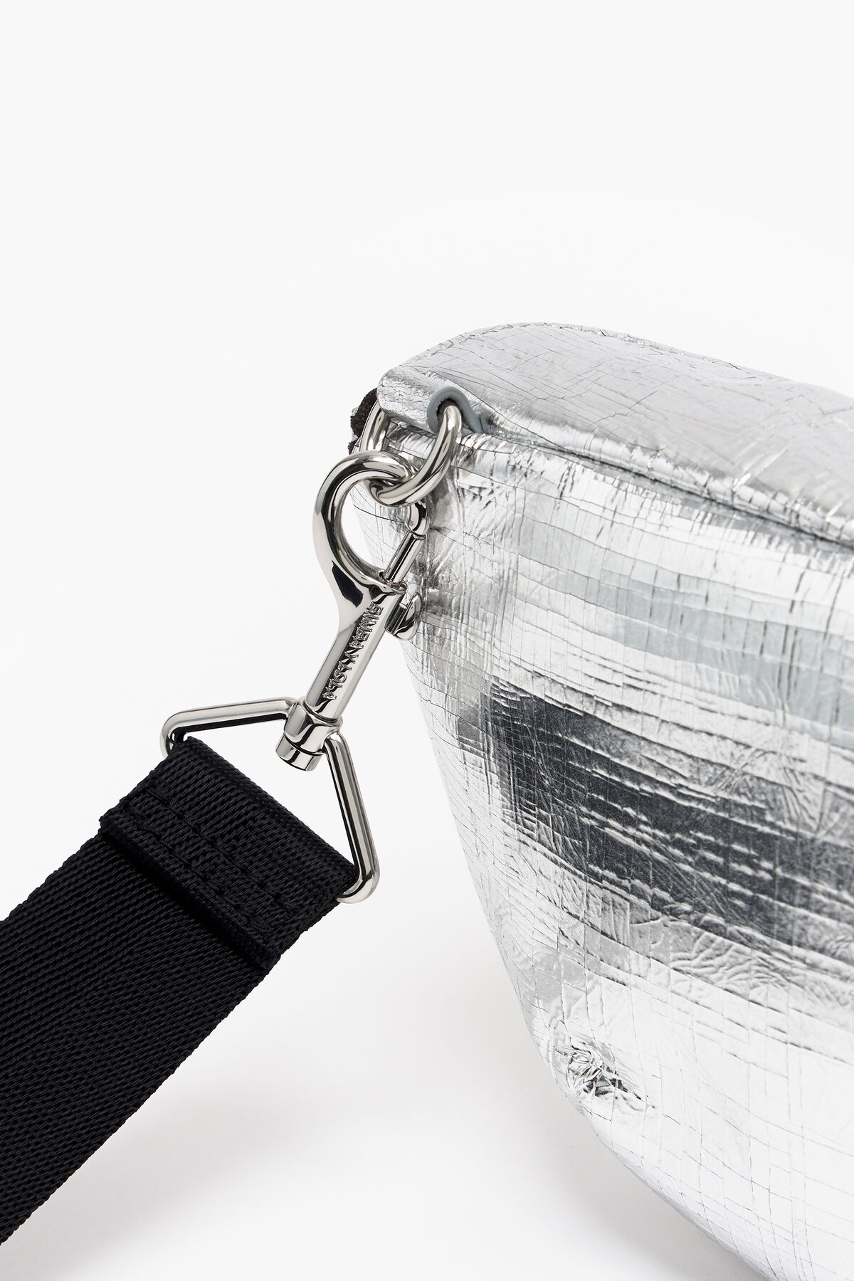 Bolso riñonera Pocket S piel plateado