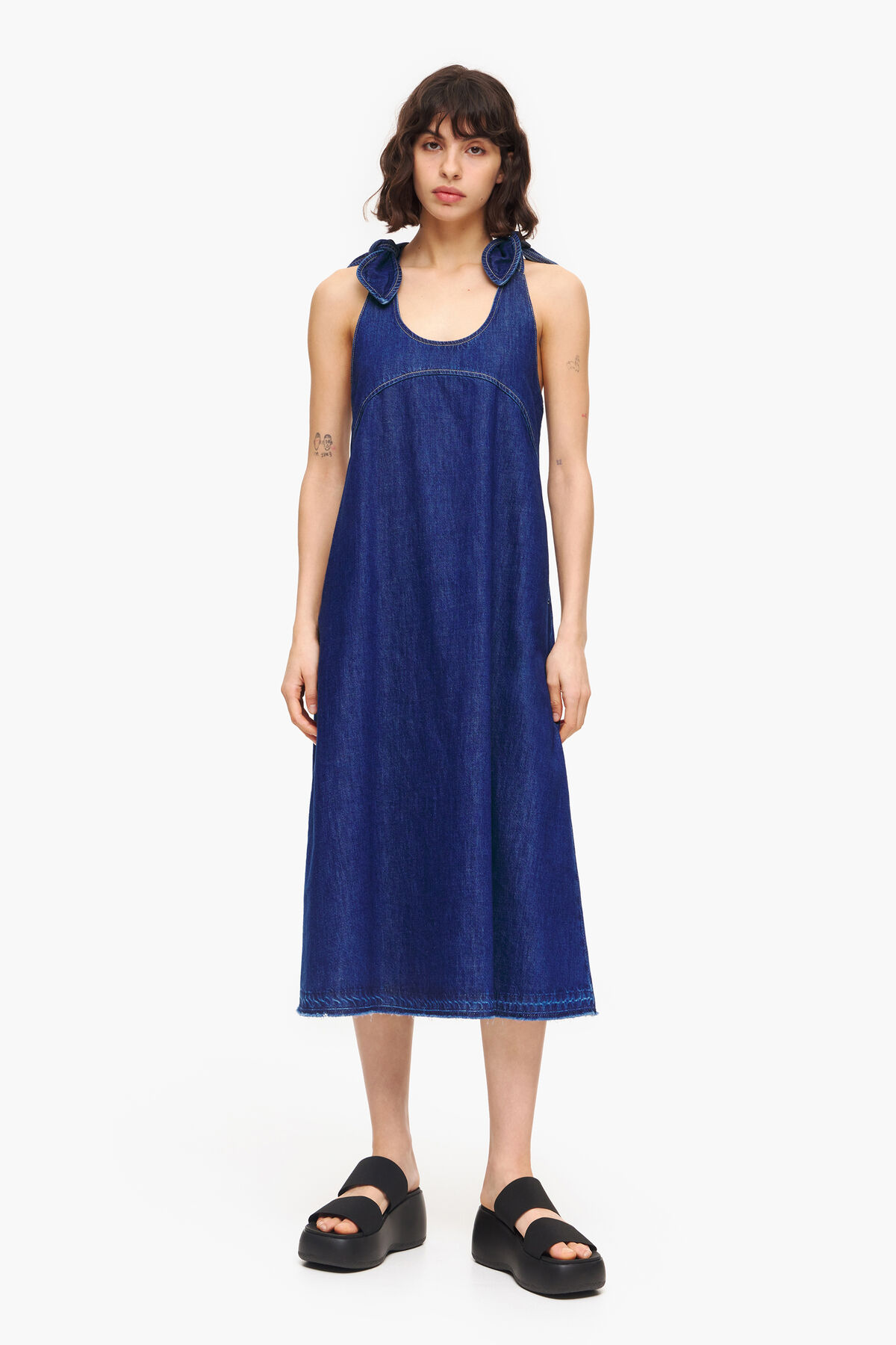 Vestido vaquero evasé azul oscuro