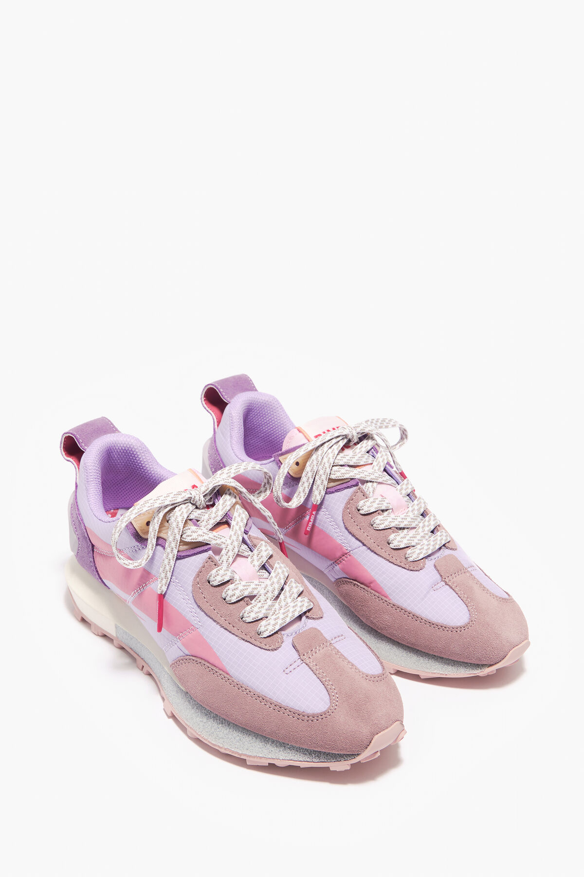 Deportiva jogger lila