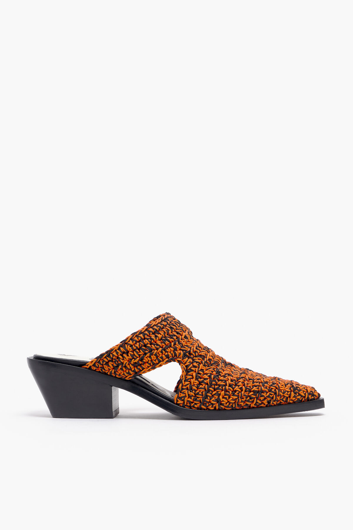 Zueco crochet naranja