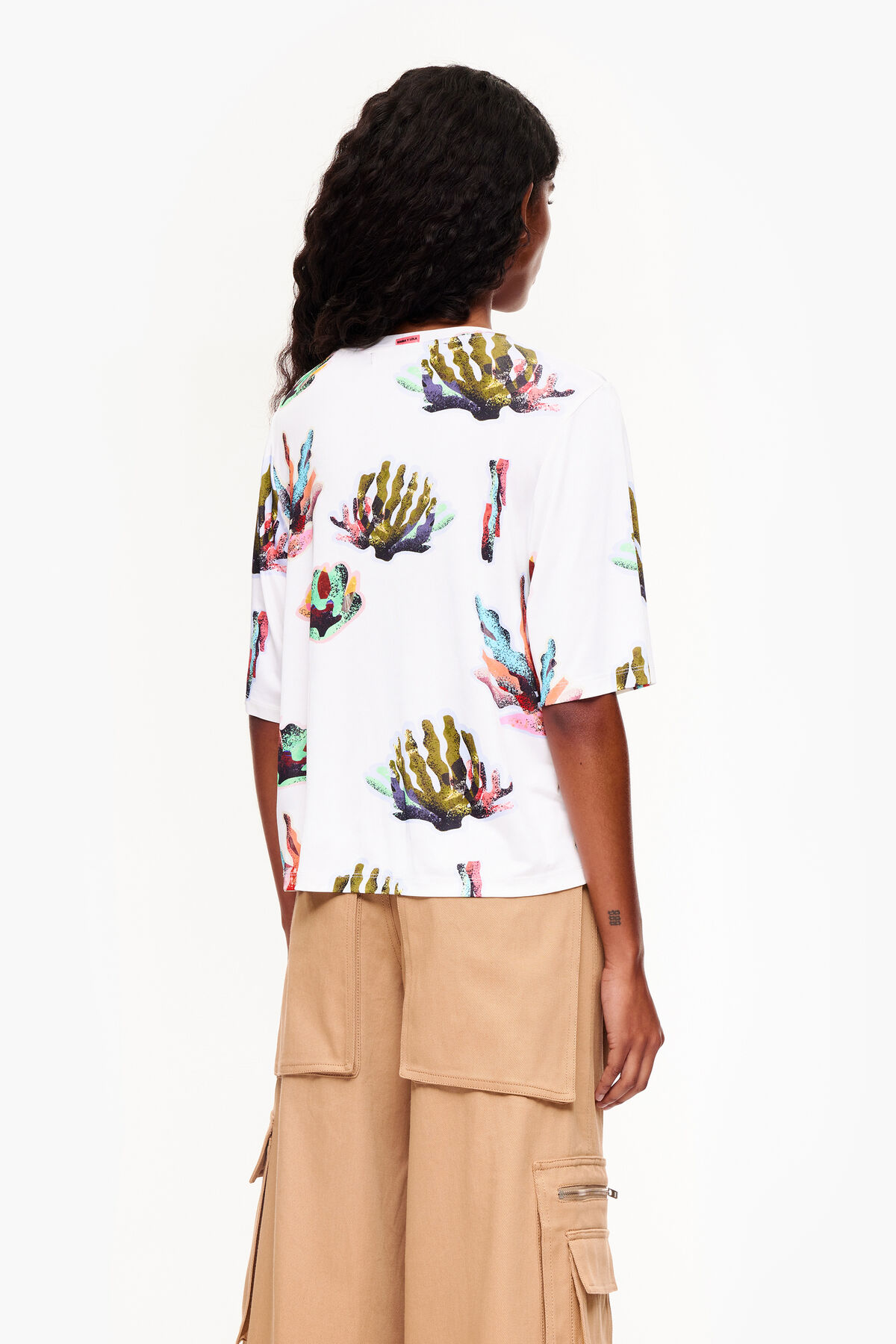 Camiseta boxy print Coral marfil