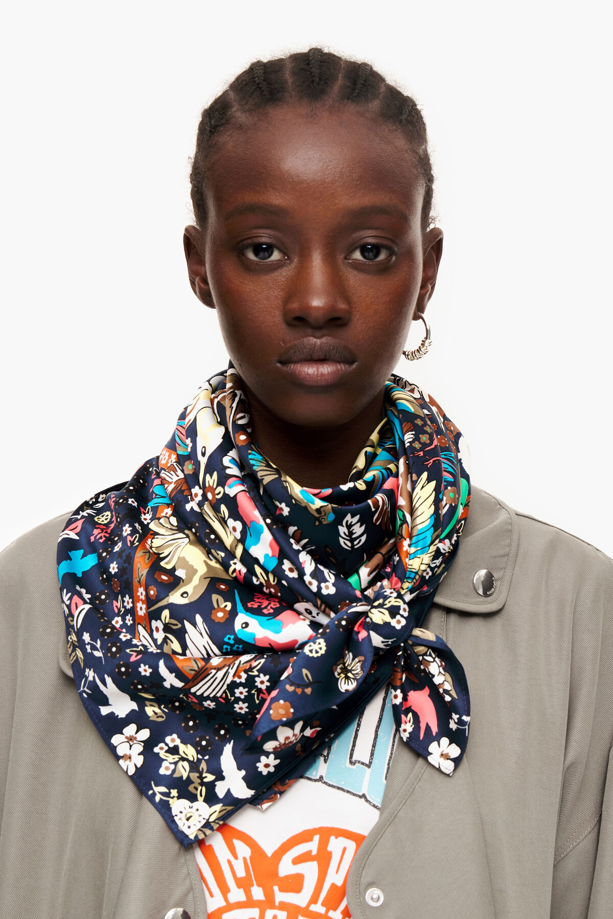 Pañuelo pájaros antracita