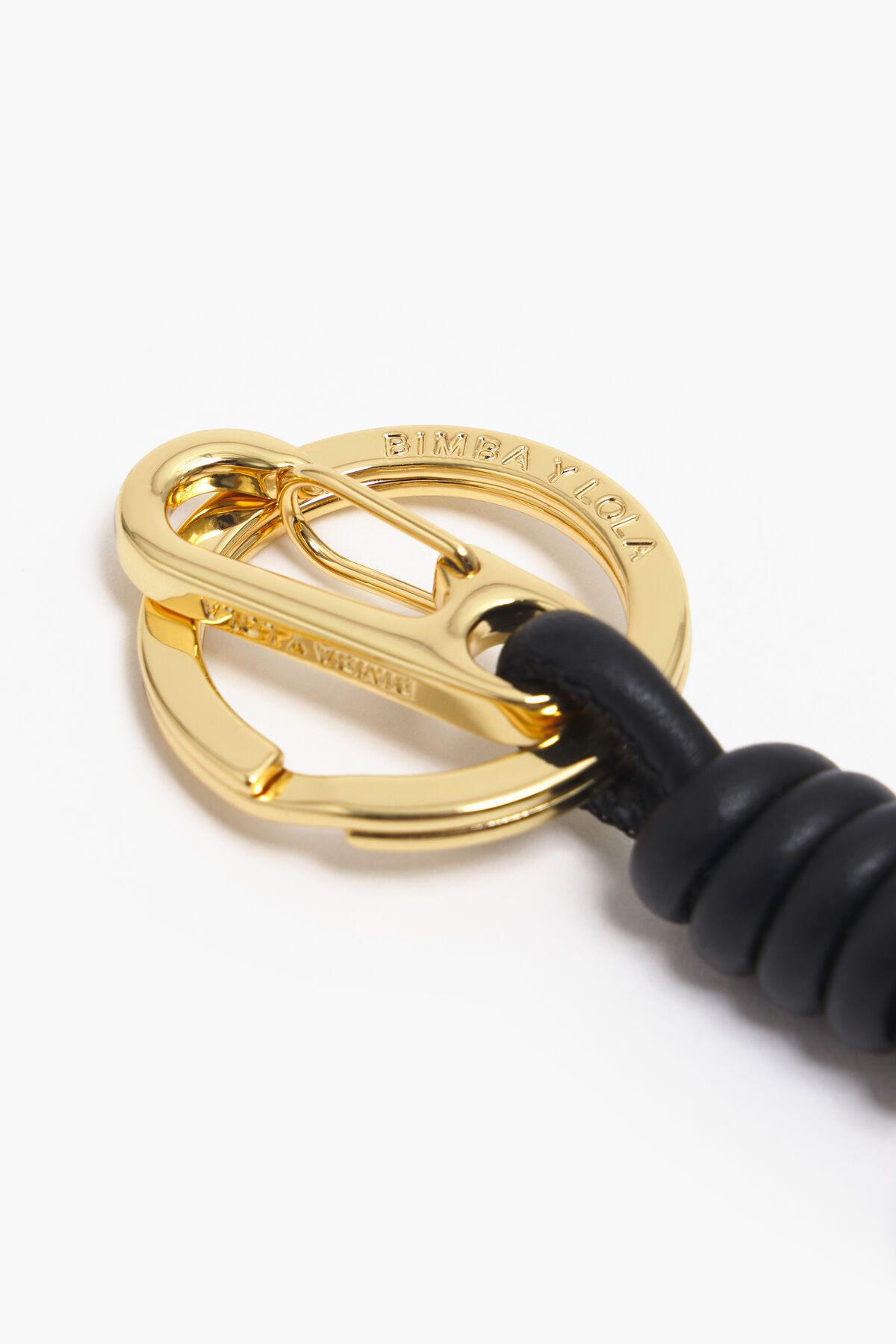 Llavero corazón negro