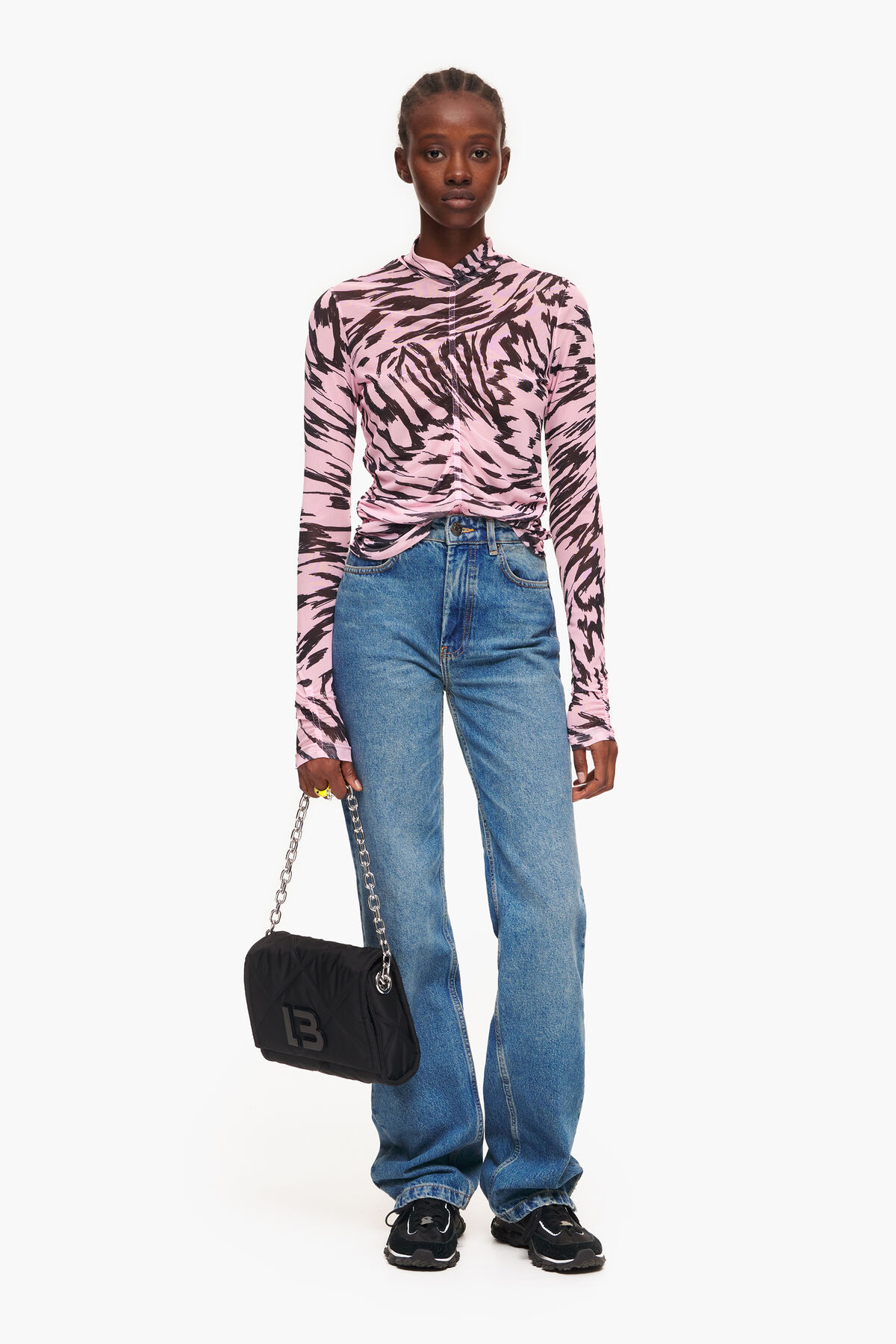 Bolso bandolera M nylon solapa negro