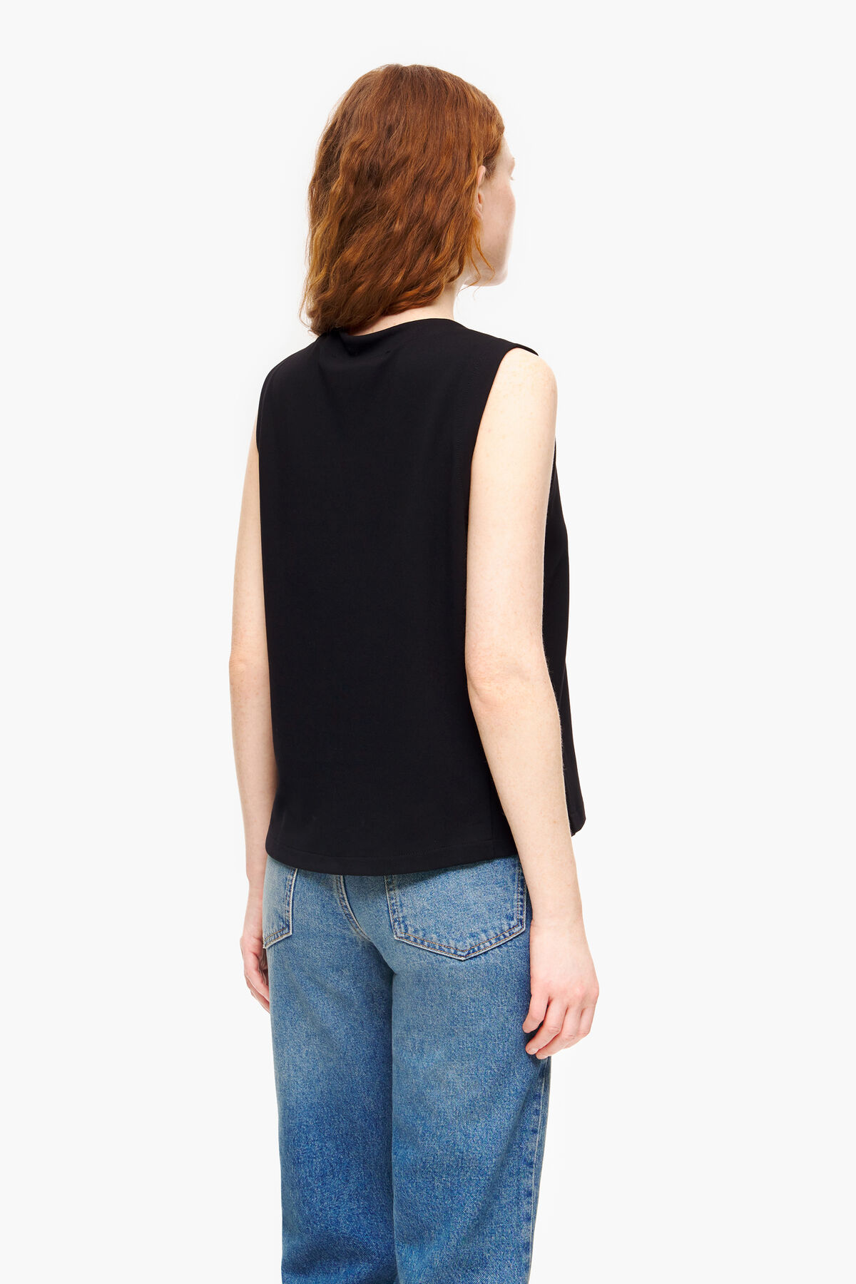 Camiseta punto roma negra