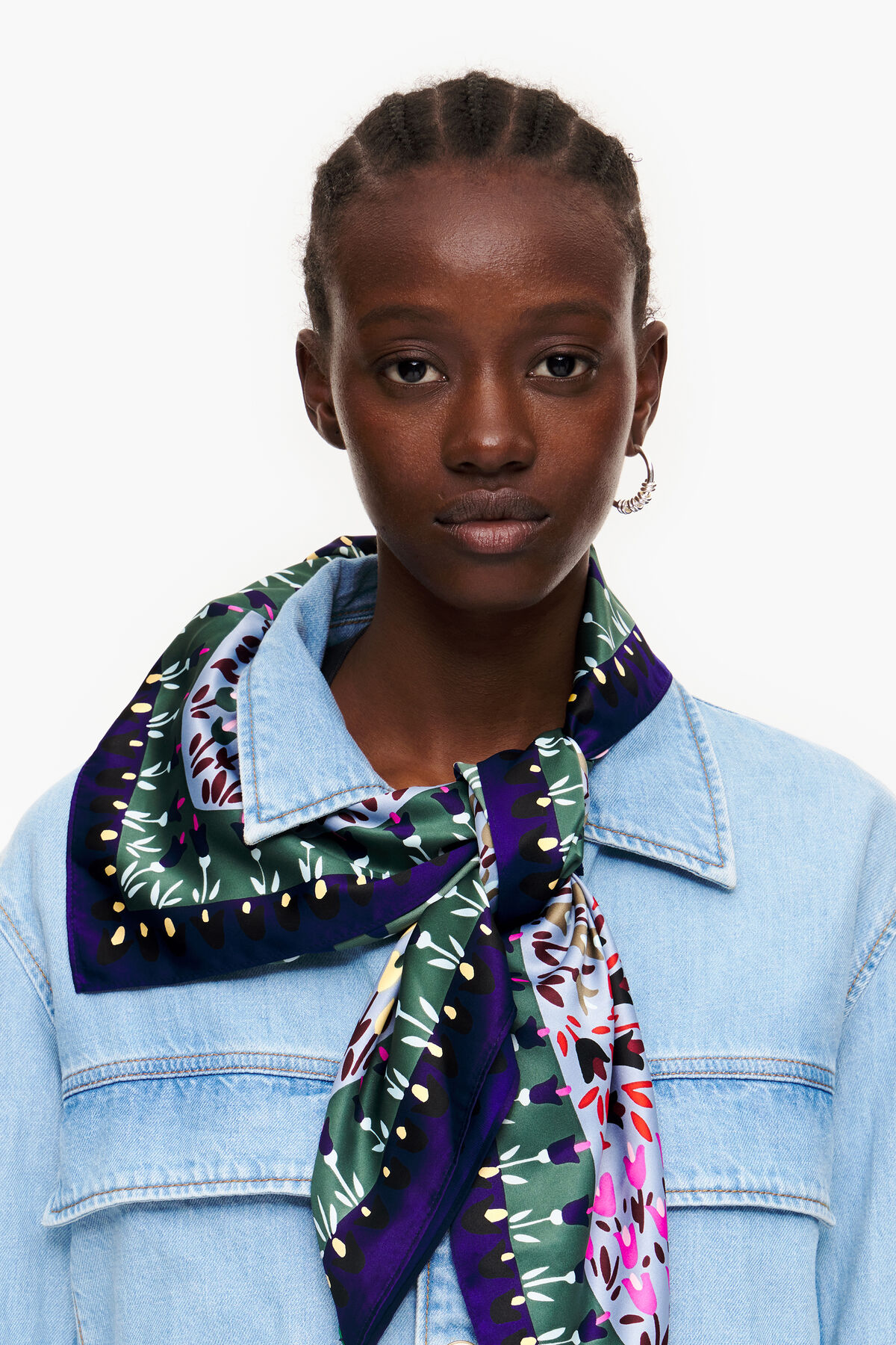 Pañuelo tulipanes azul