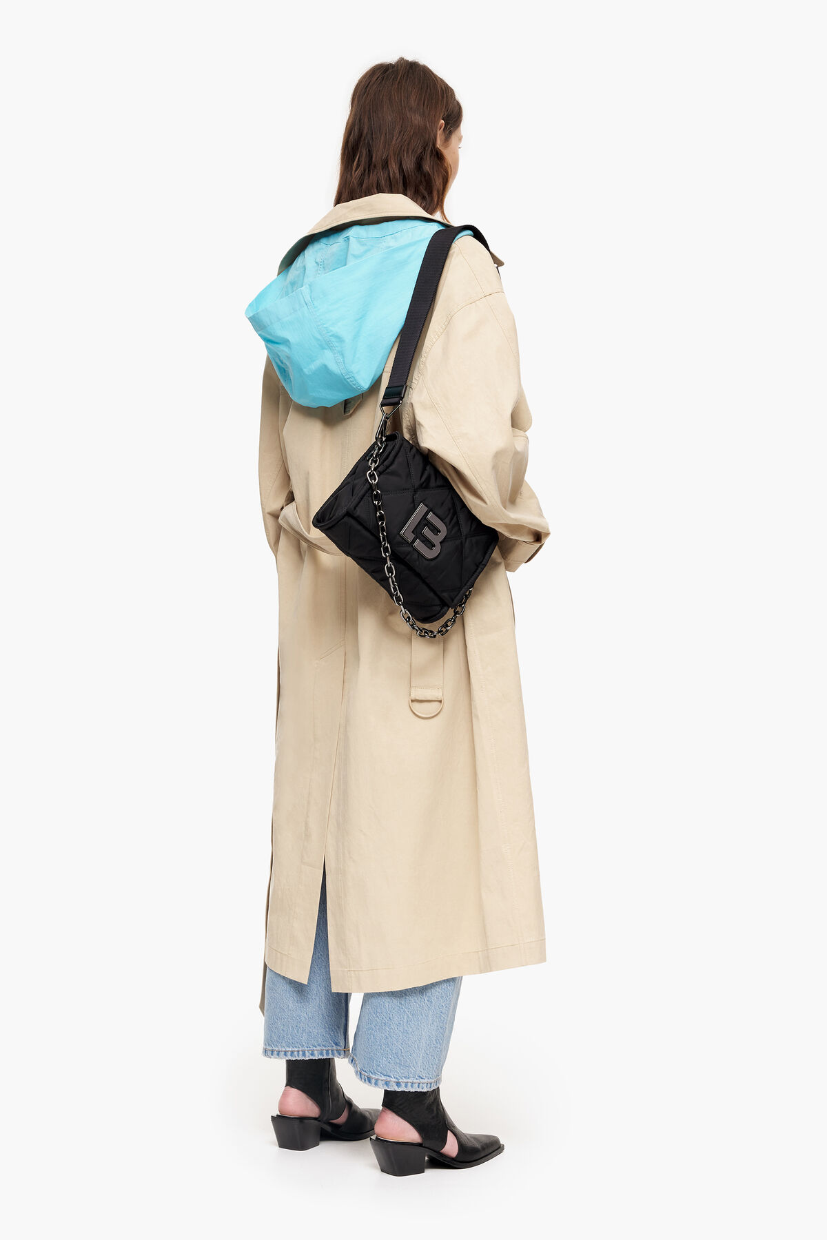 Bolso bandolera M nylon solapa negro