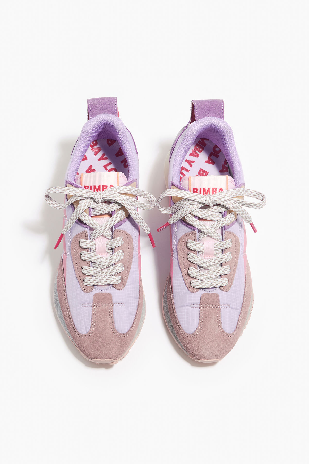 Deportiva jogger lila