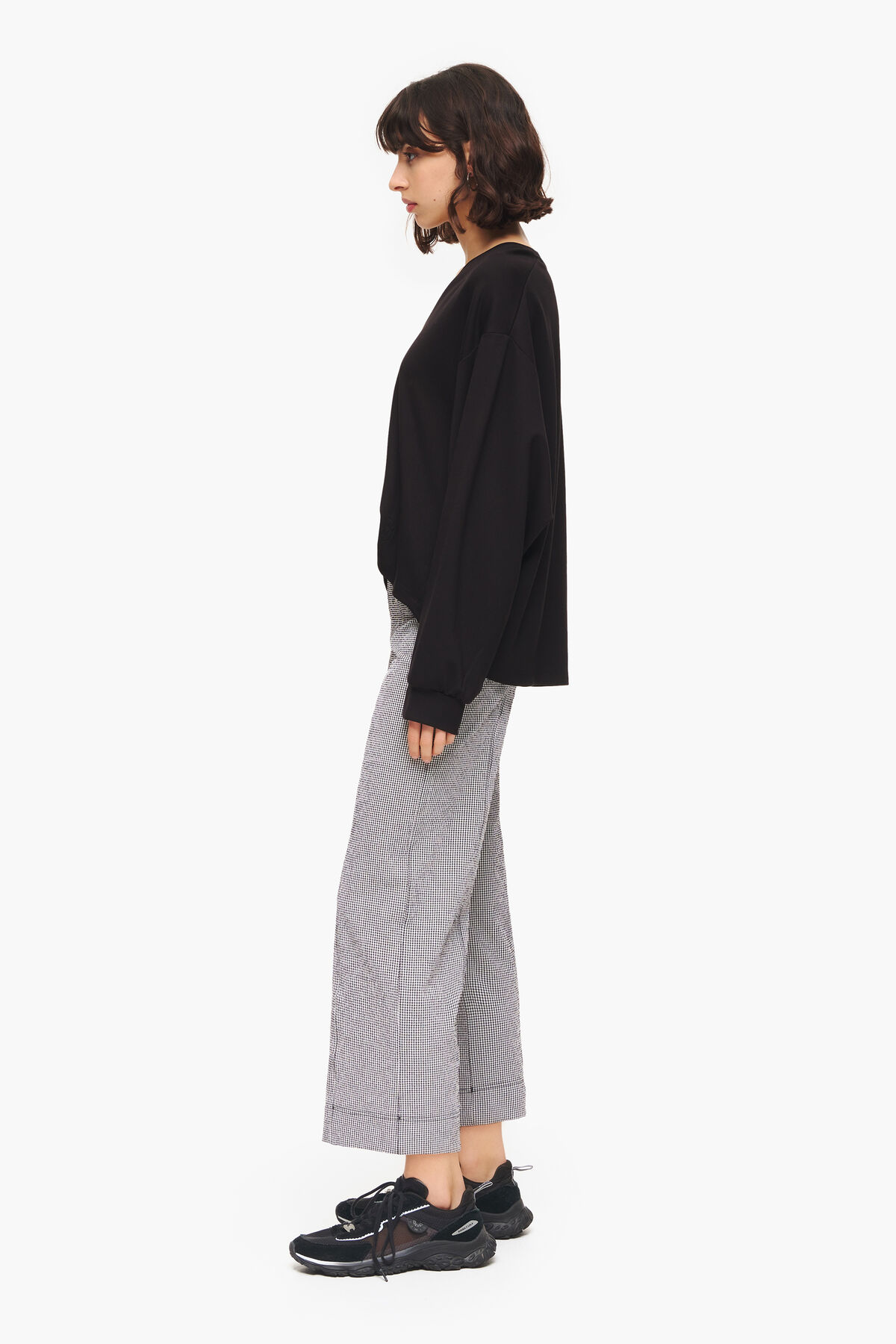 Pantalón flare vichy negro