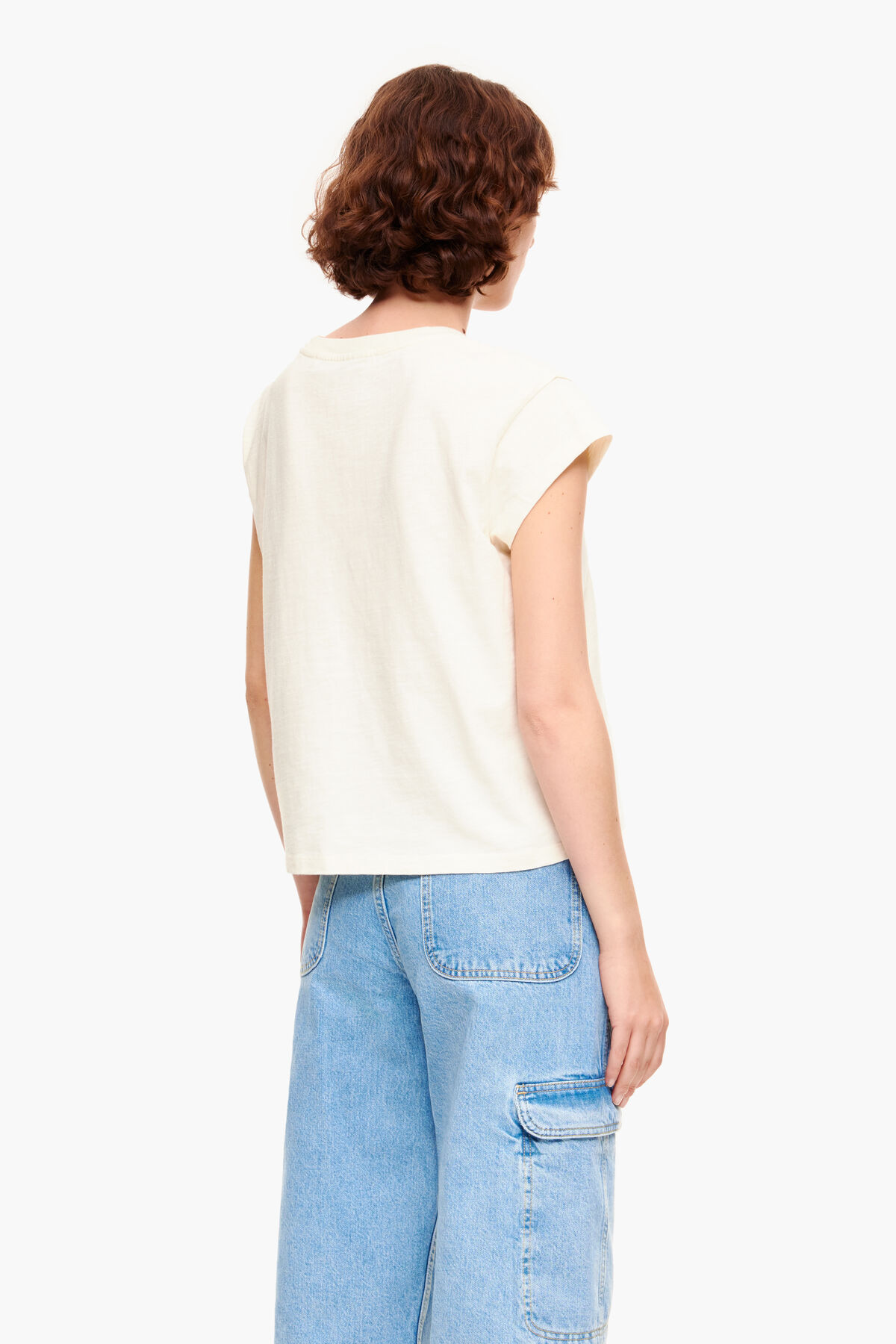 Camiseta Logo Flor cruda