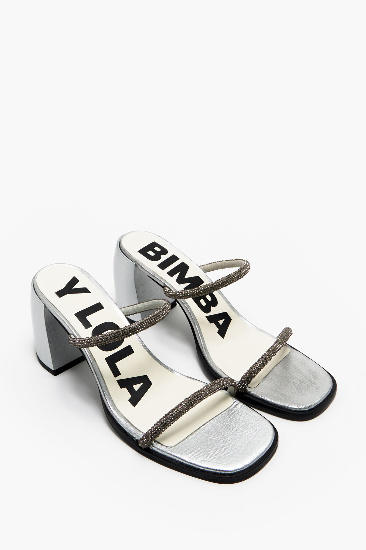 Sandalia tacón plateada