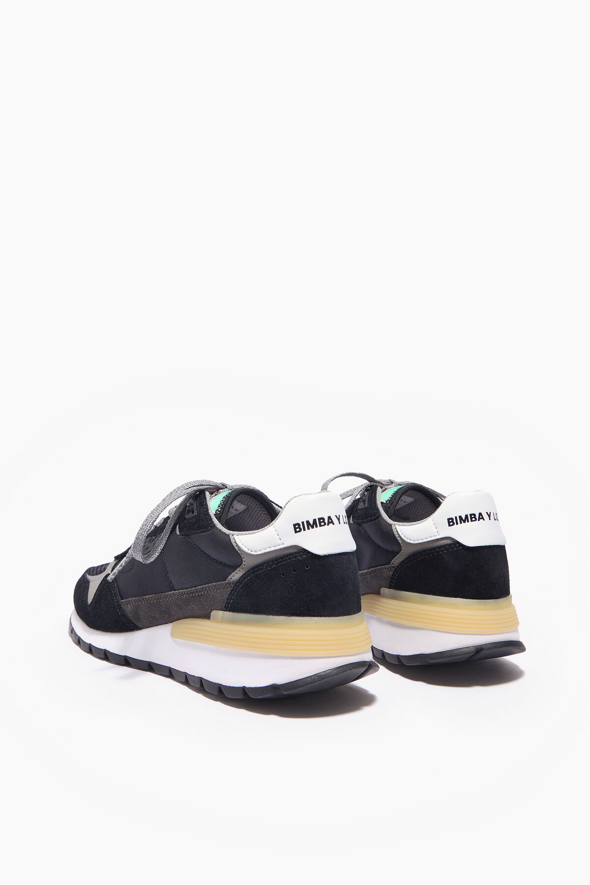 Deportiva jogger Chimo negra