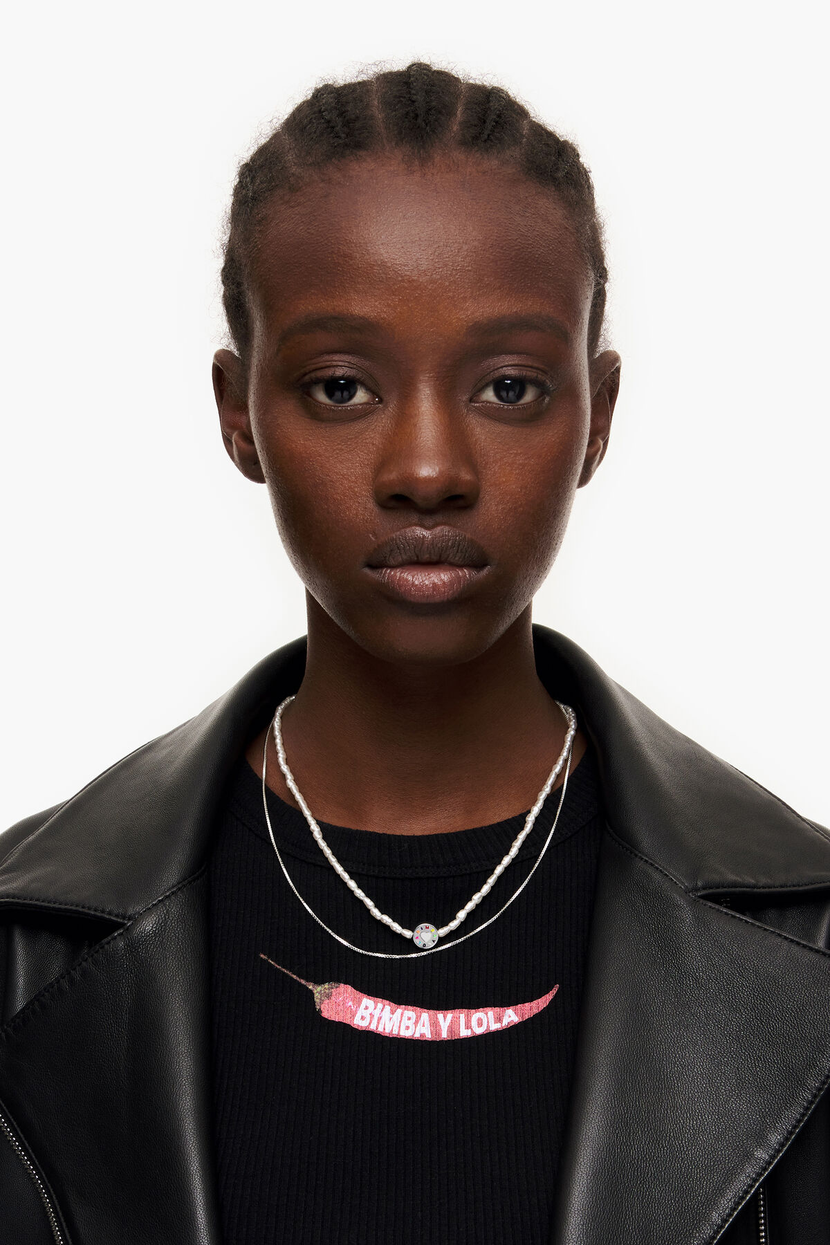 Collar corto perlas plateado