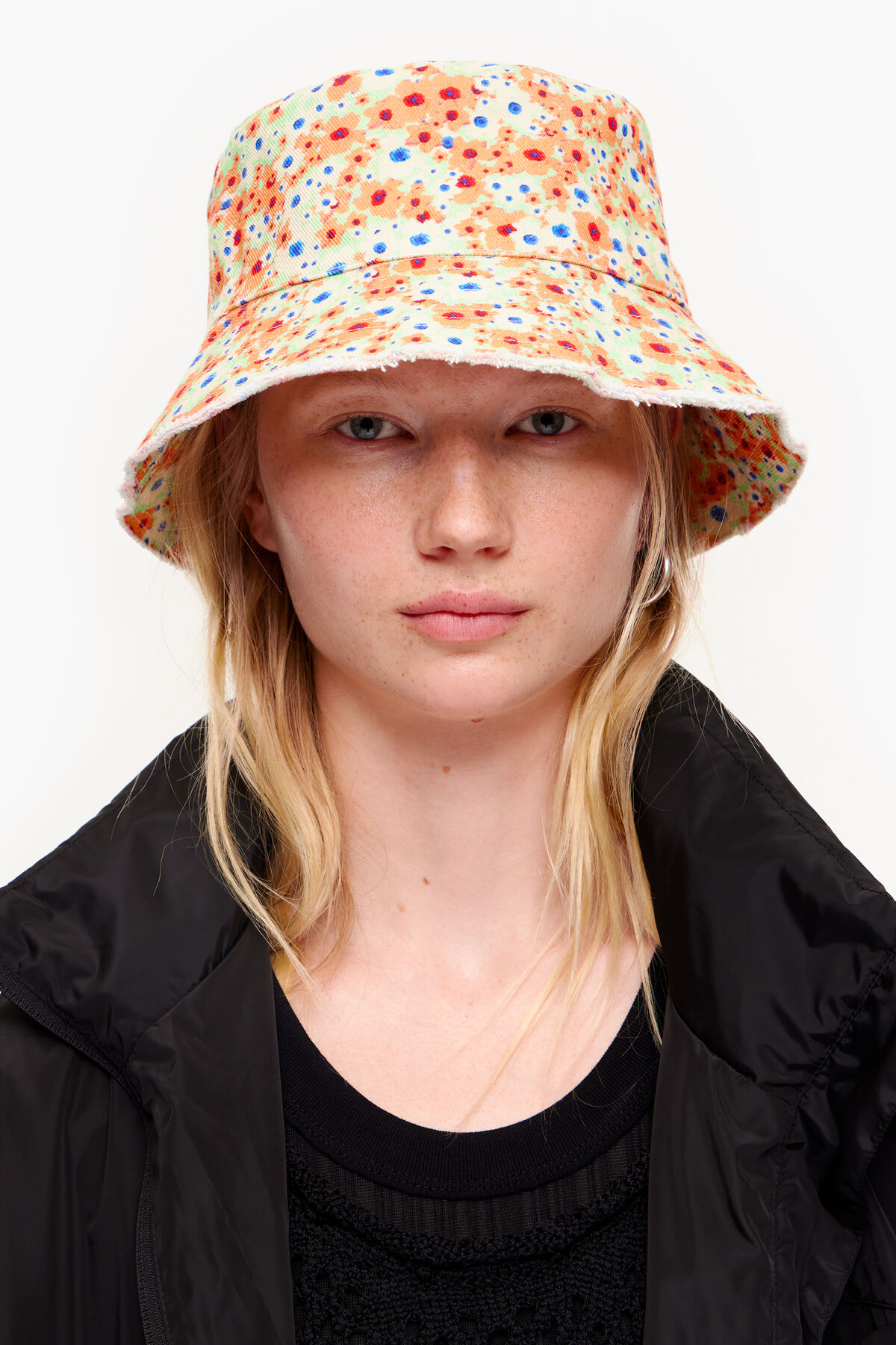 Gorro bucket algodón Flowers Full naranja