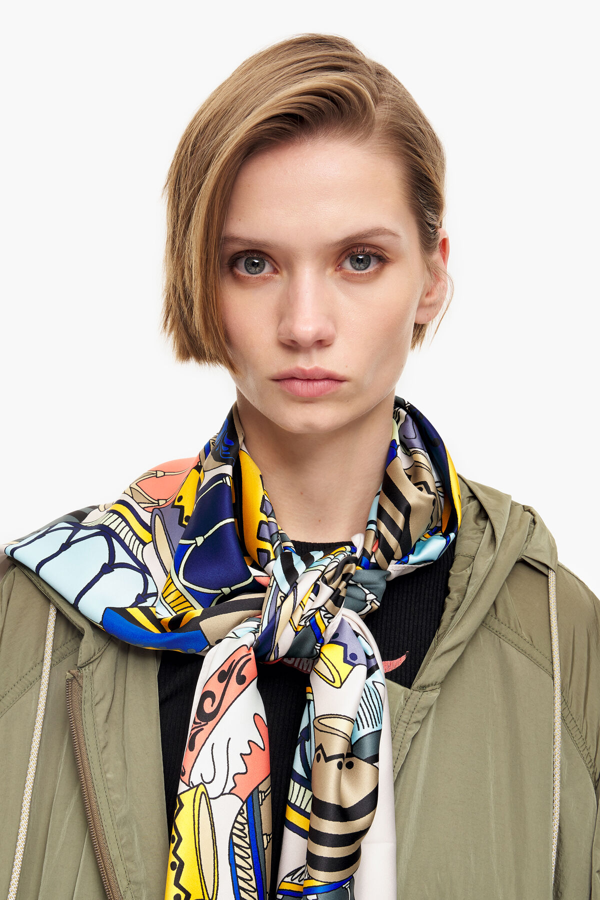 Pañuelo jarrones gris claro