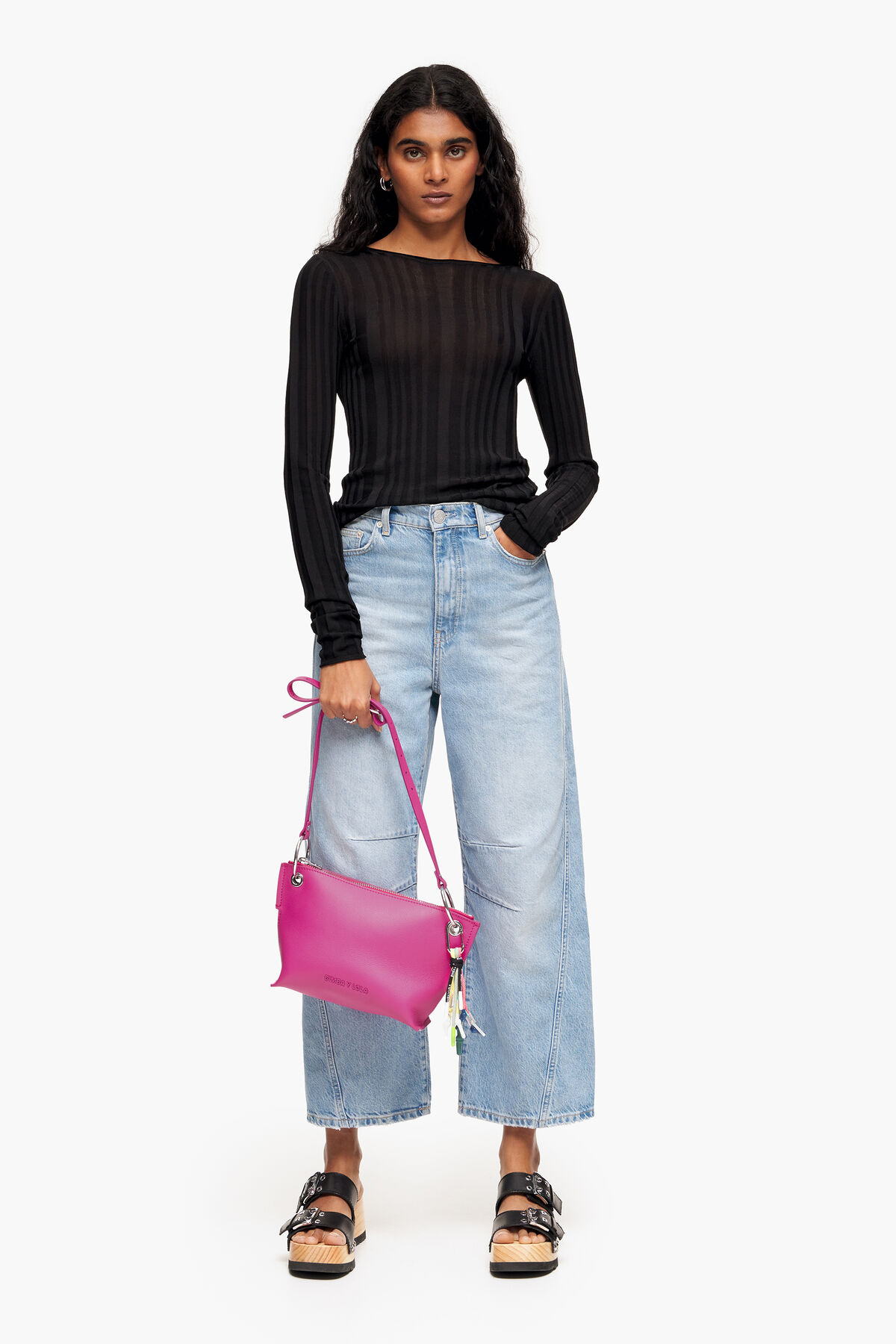 Bolso bandolera M piel fucsia