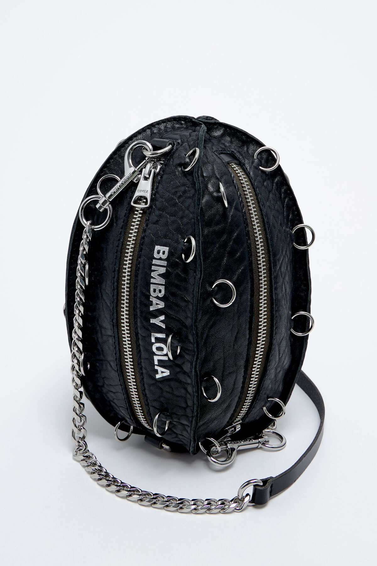 Bolso Pelota S anillas piel negro