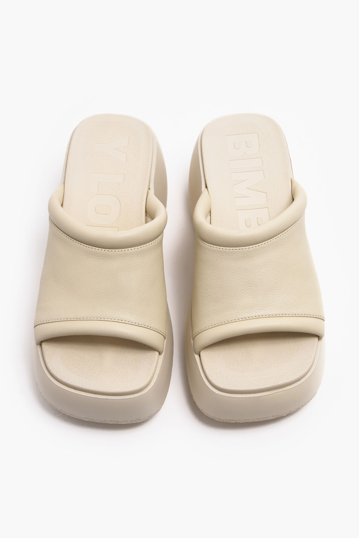 Sandalia plataforma piel marfil