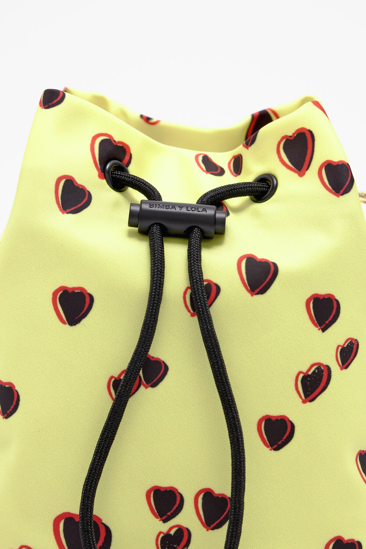 Minibolso saca S print Small Hearts amarillo