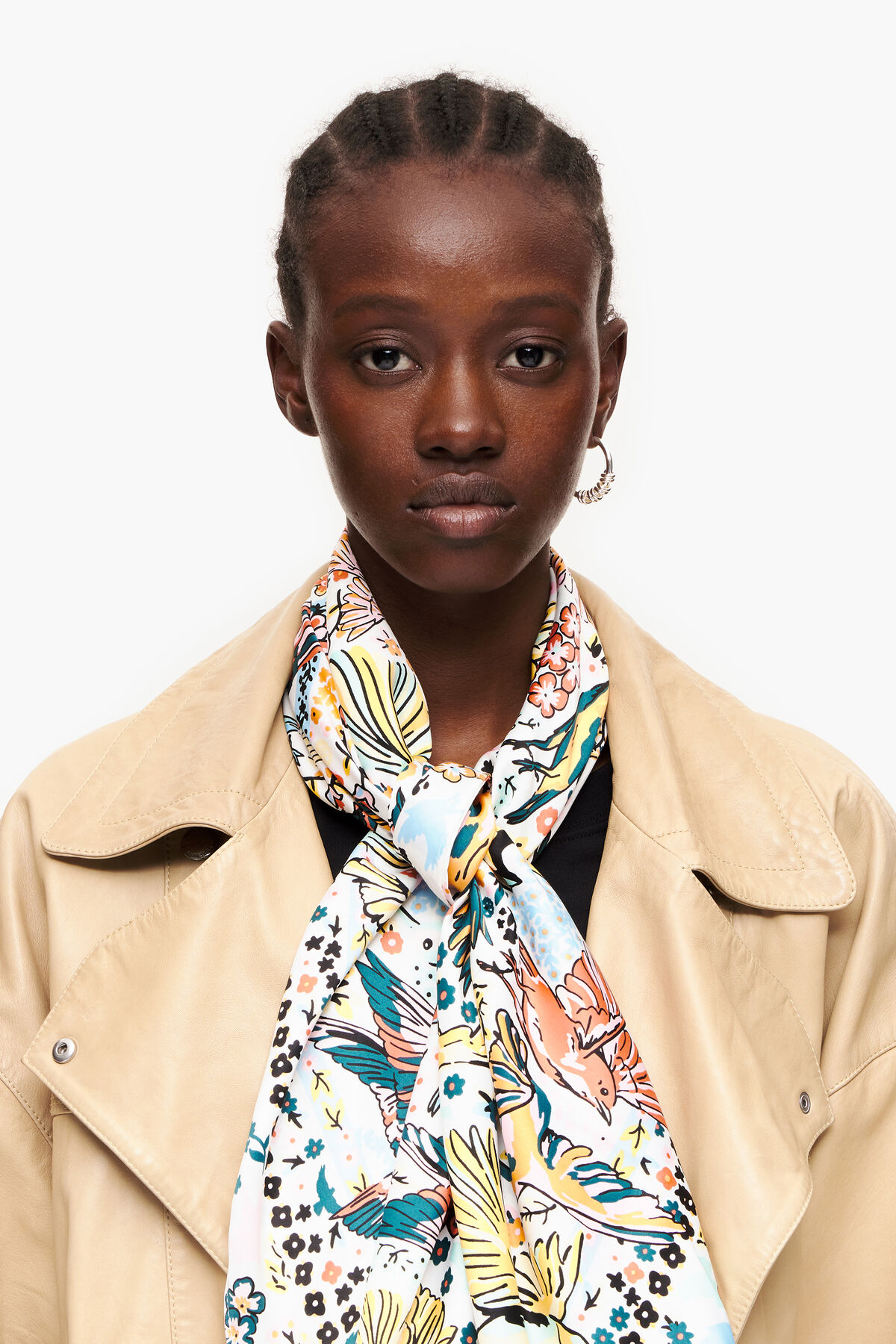 Pañuelo pájaros blanco