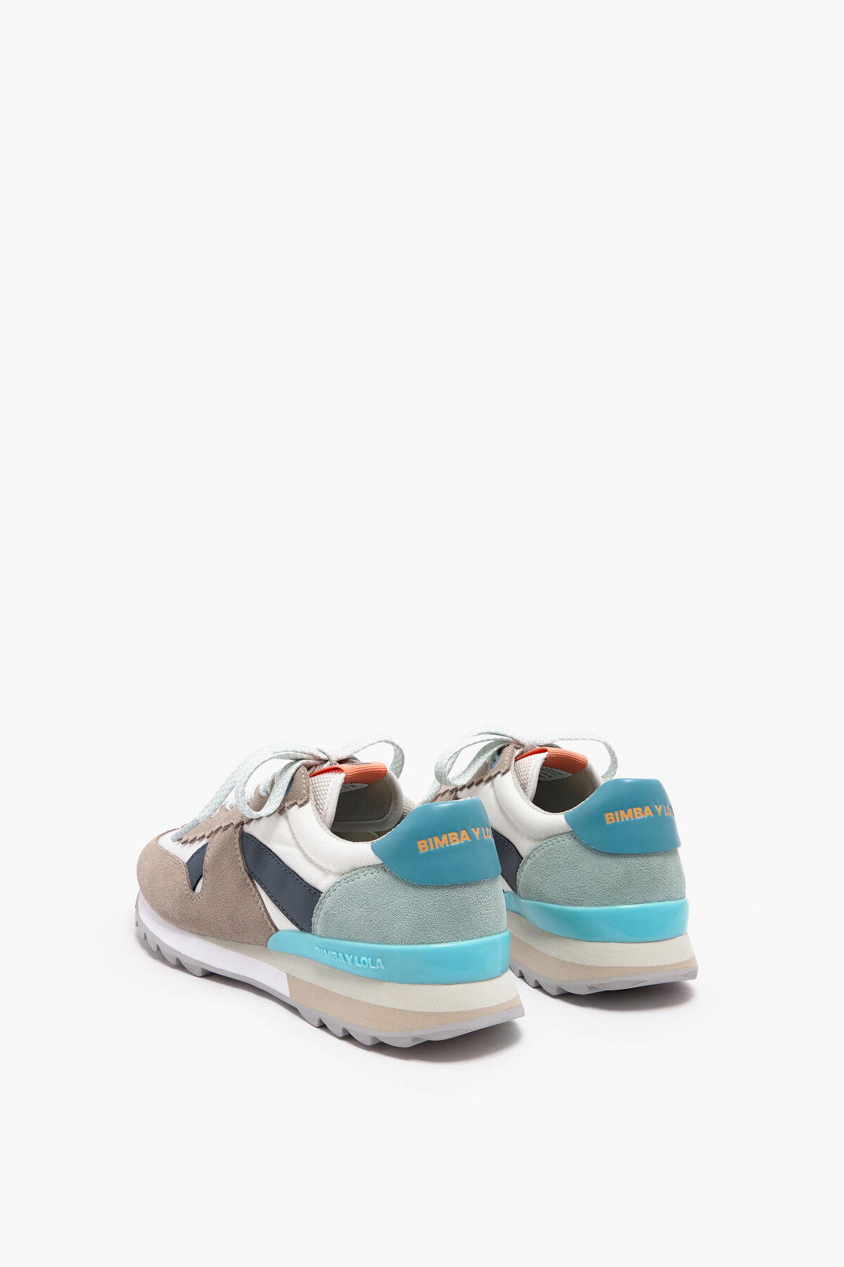 Deportiva técnica topo