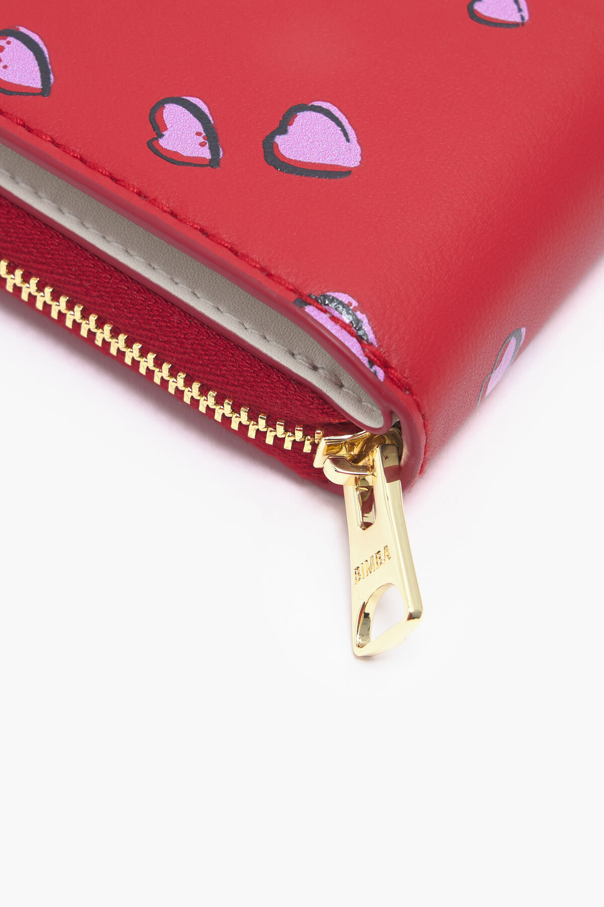 Cartera solapa piel print Small Hearts roja