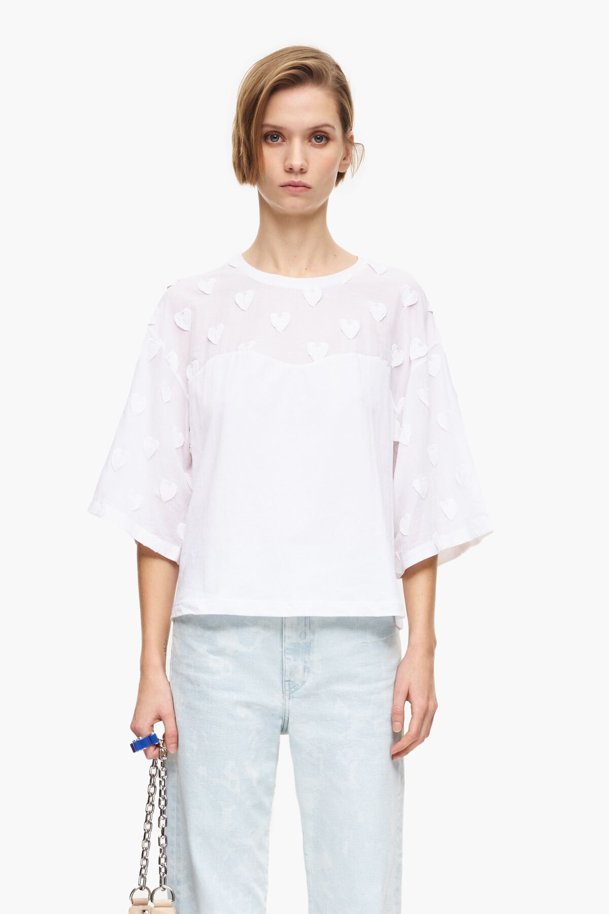 Camiseta algodón corazones blanca