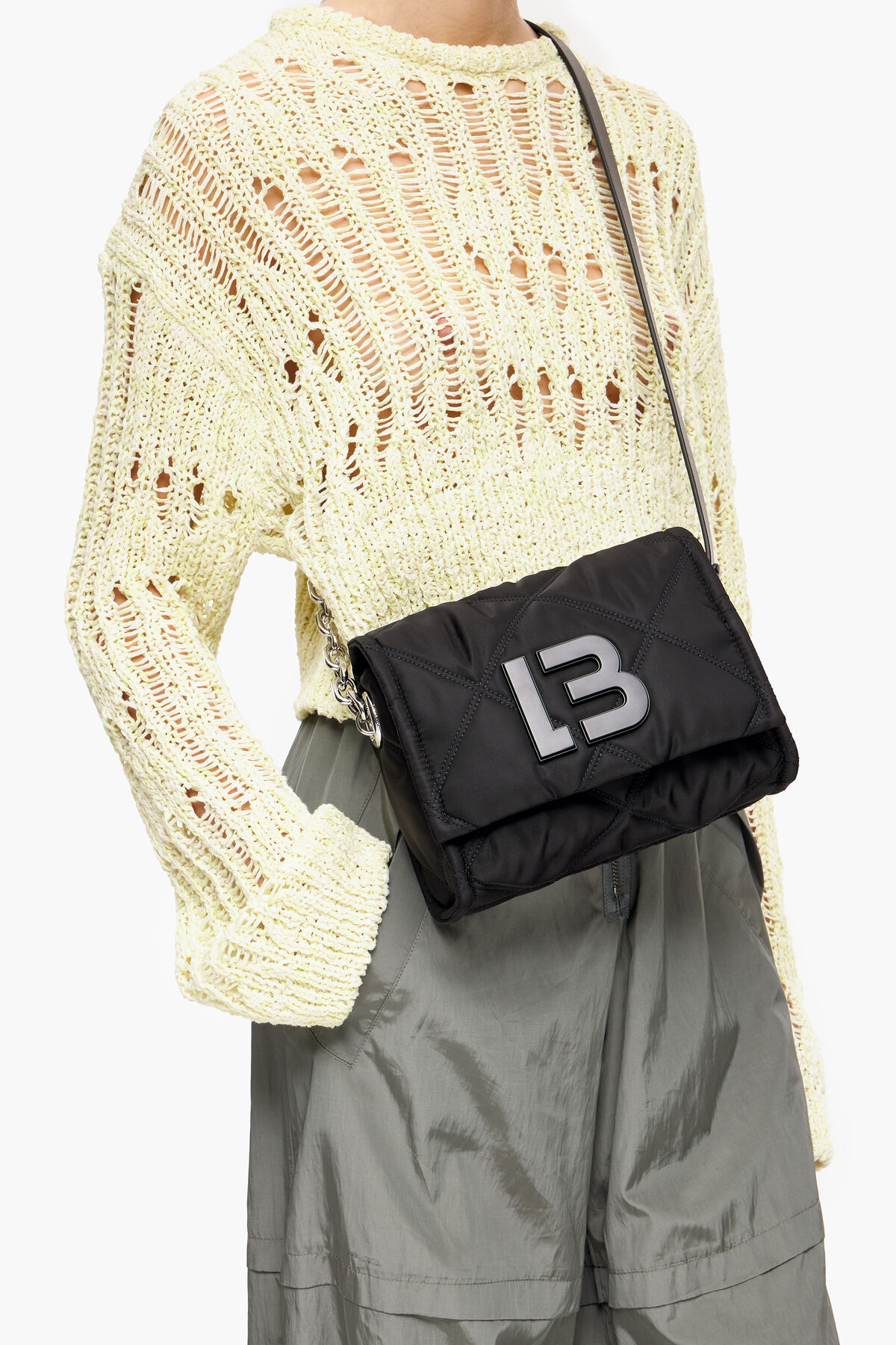 Bolso bandolera S nylon solapa negro