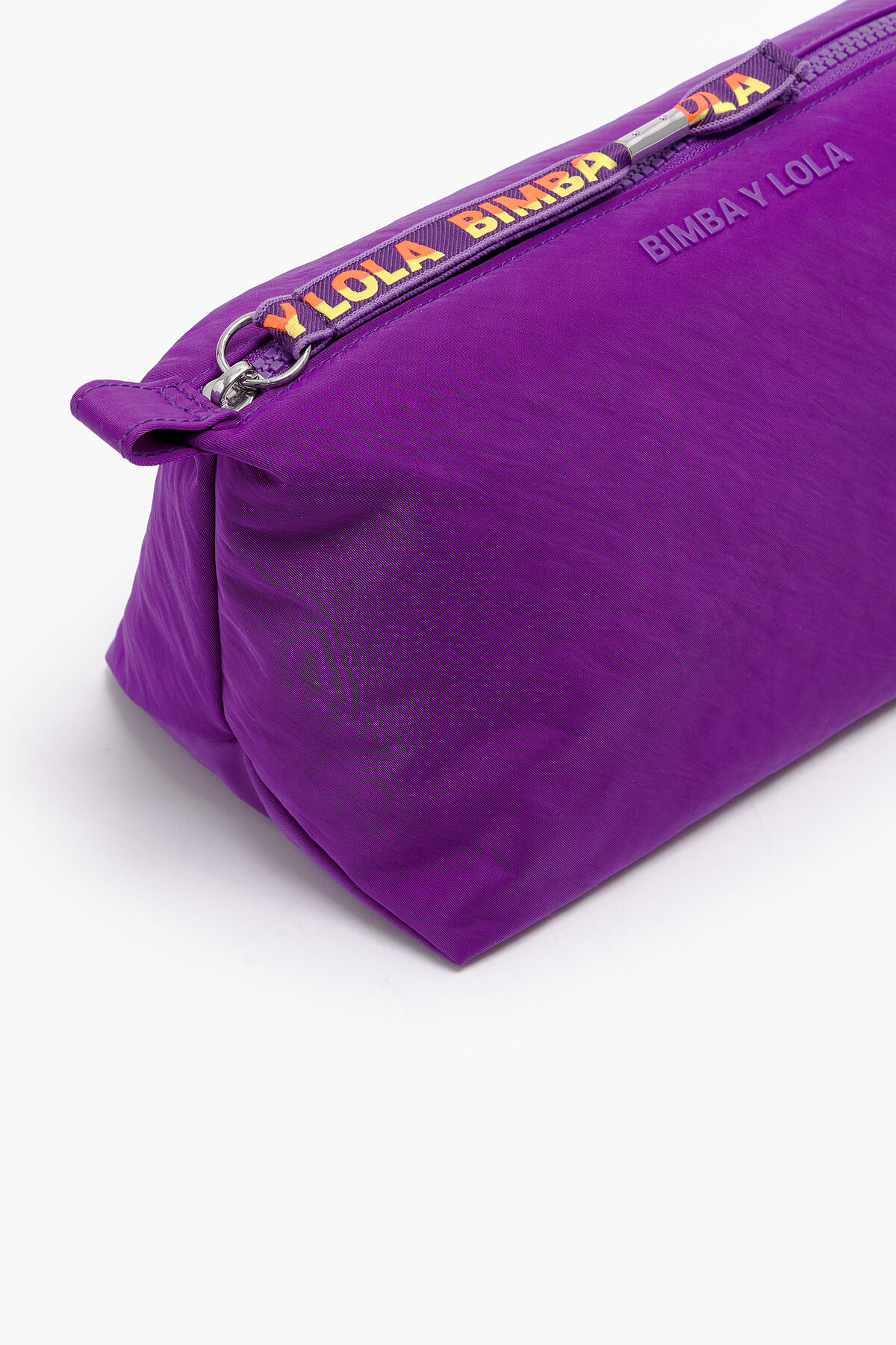 Neceser trapecio L nylon violeta